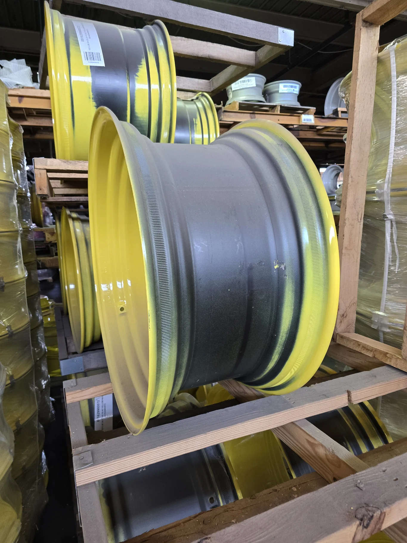 15 X 30 6 CLAMP YELLOW WHEEL