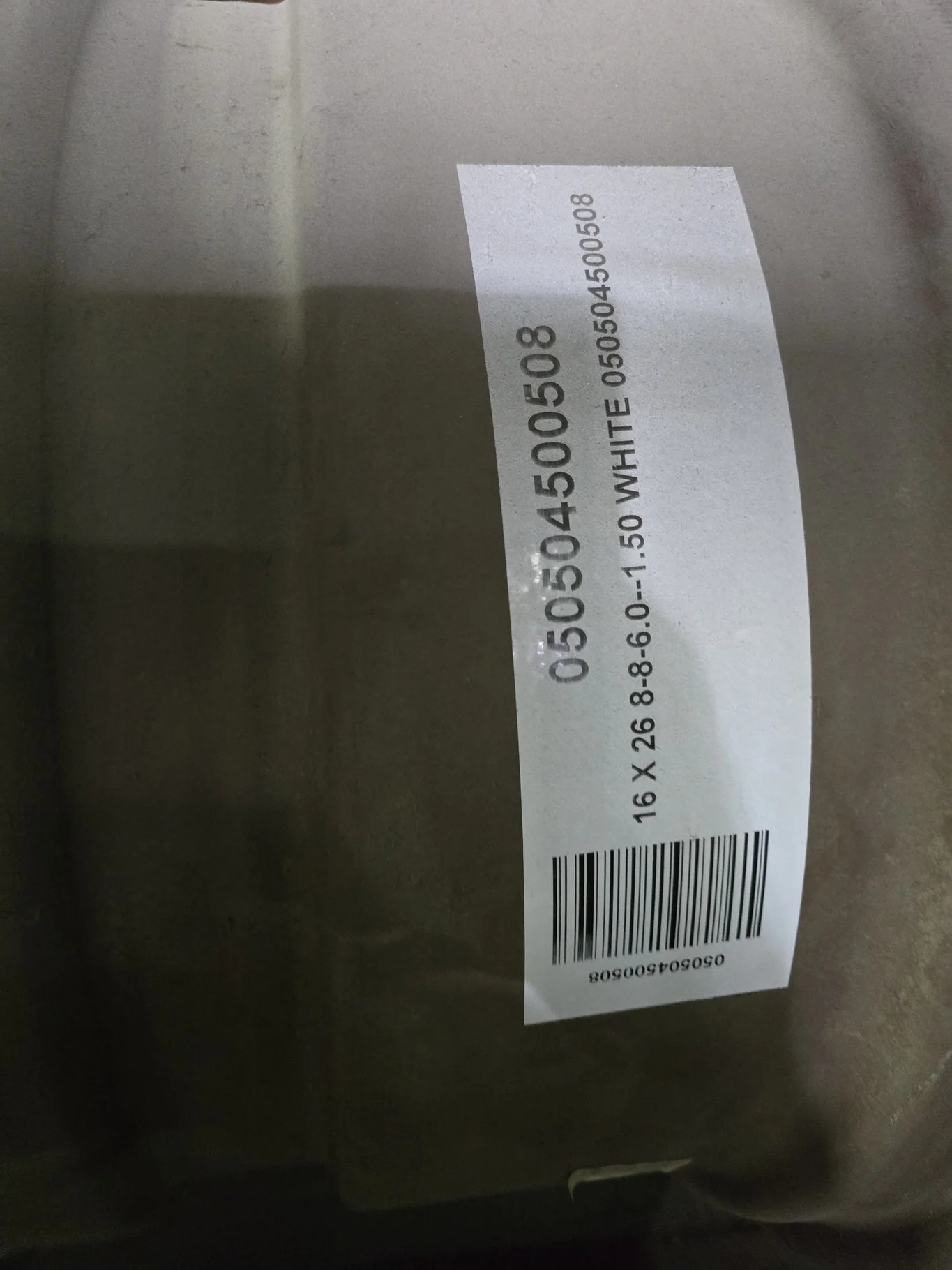 16 X 26 8-8-6.0-1.50 OFF WHITE WHEEL image 3