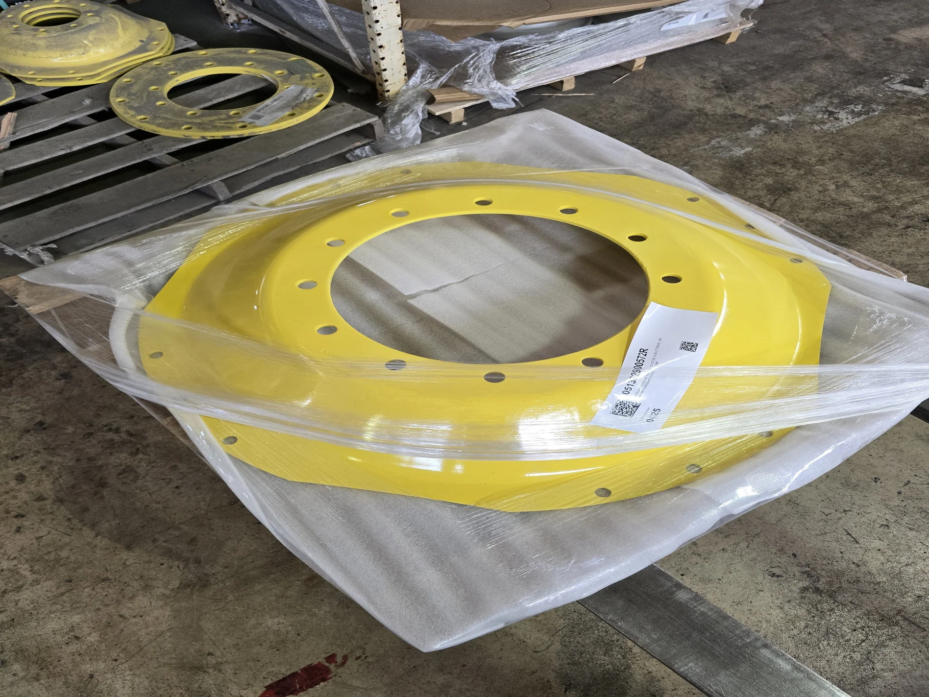 DISCS 38" WAFFLE 12-16.732-14.60 (4" DRAW) .906 BH WITH WEIGHT HOLES YELLOW image 2