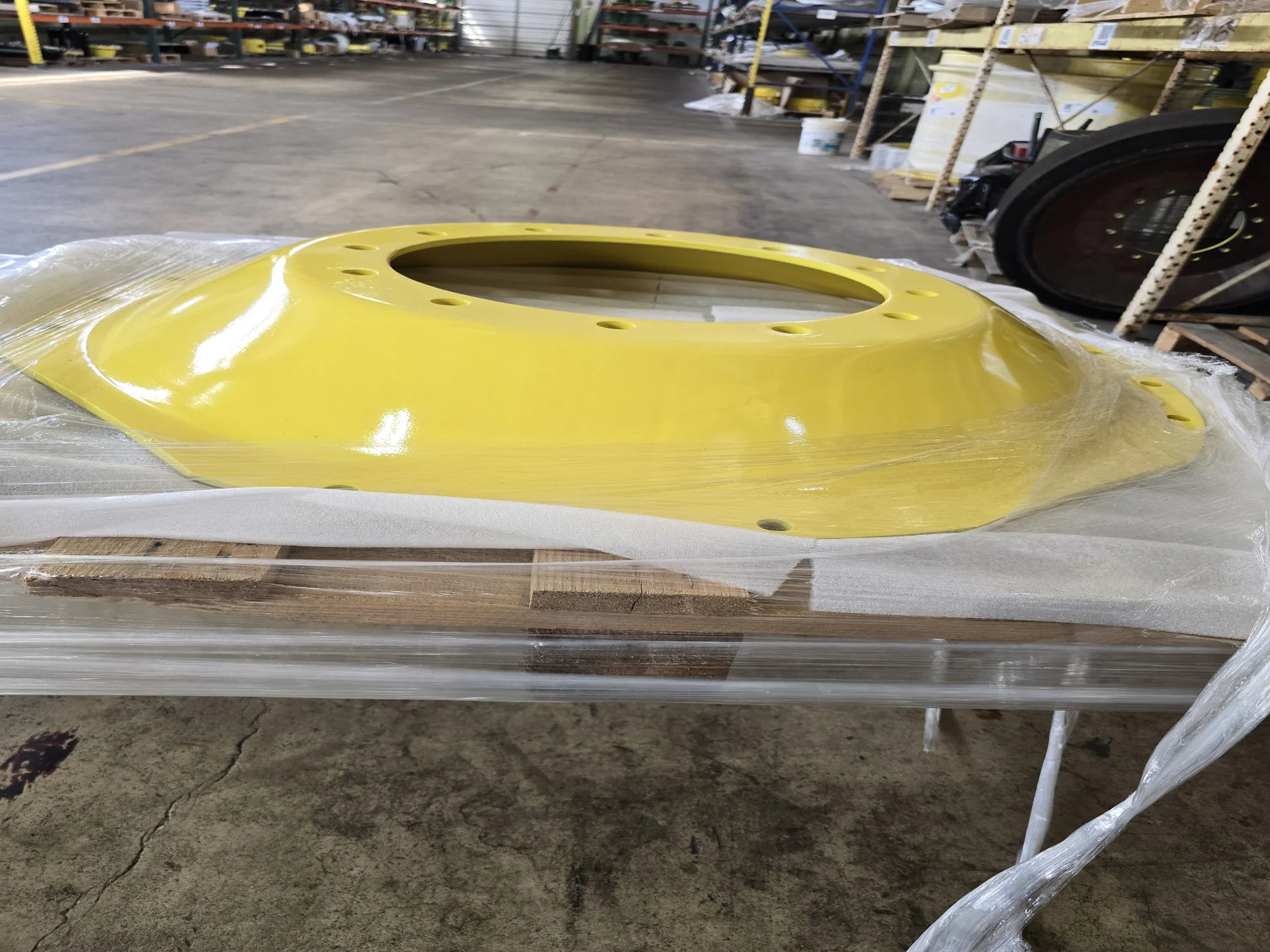 DISCS 38" WAFFLE 12-16.732-14.60 (4" DRAW) .906 BH WITH WEIGHT HOLES YELLOW image 3