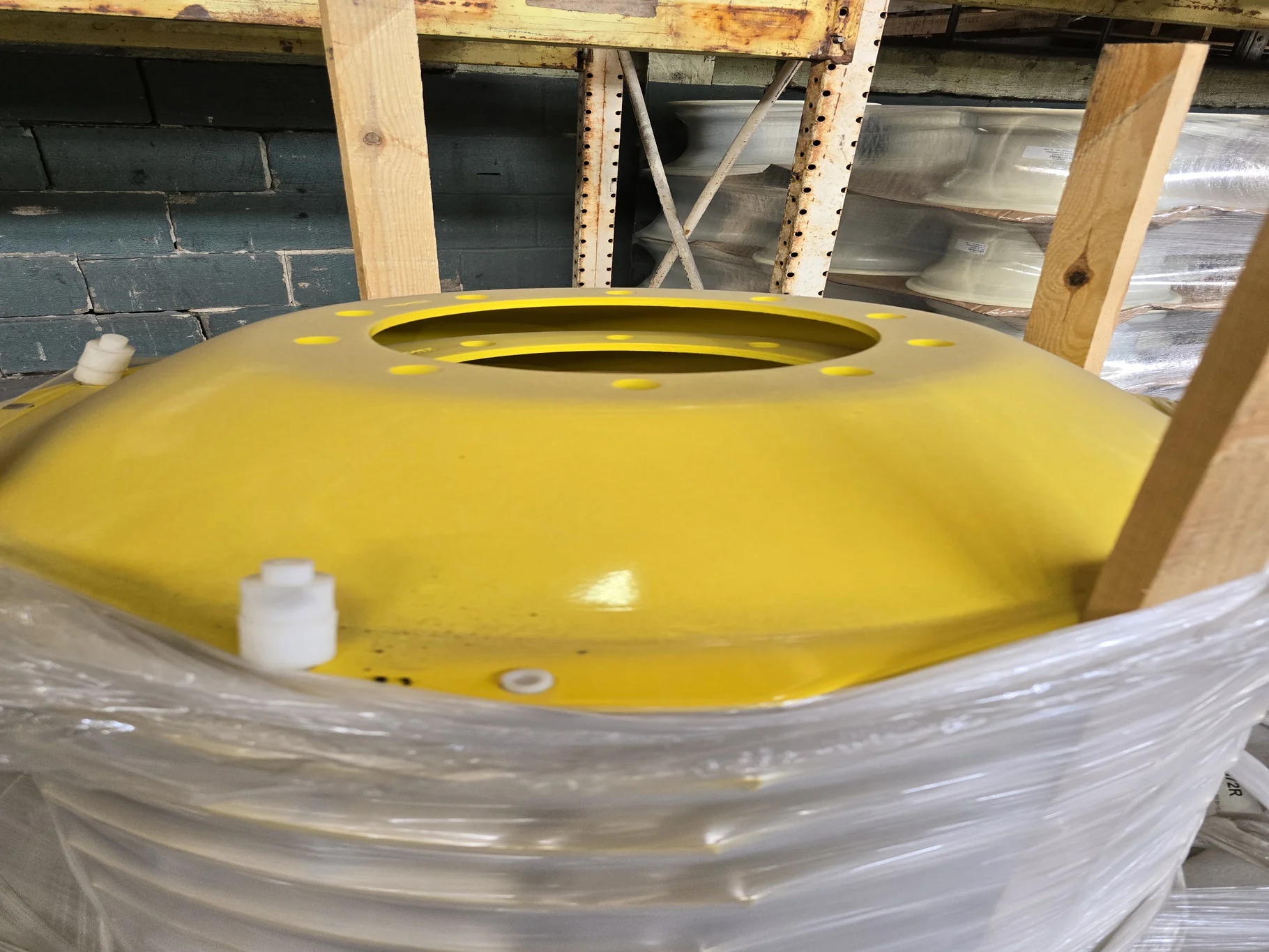 DISCS 34" WAFFLE 10-13.19-11.07 (4" DRAW) .906 BH YELLOW 3 BOLT image 2