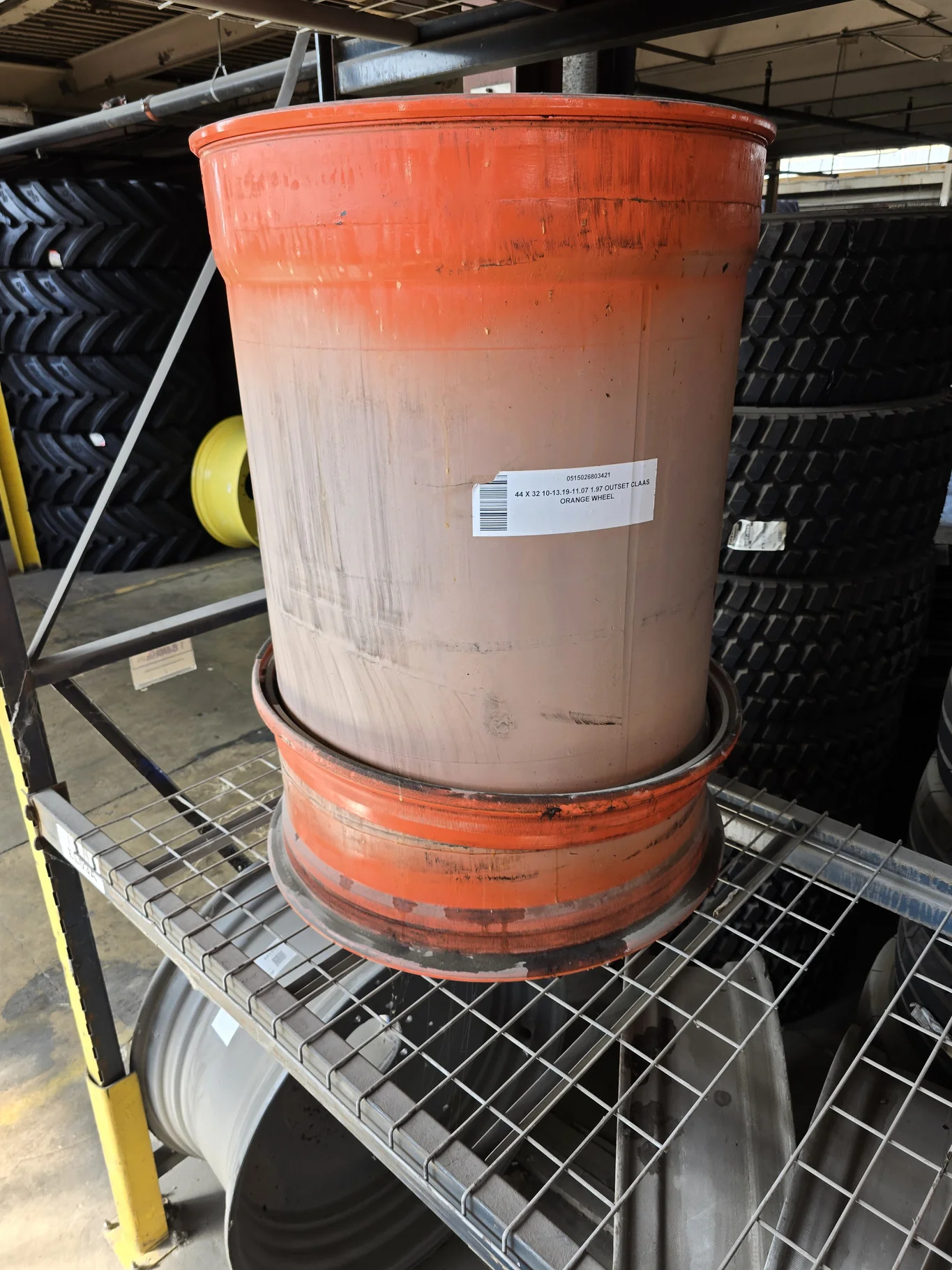 44 X 32 10-13.19-11.07 -1.97OUT CLAAS ORANGE 3 PIECE WHEEL