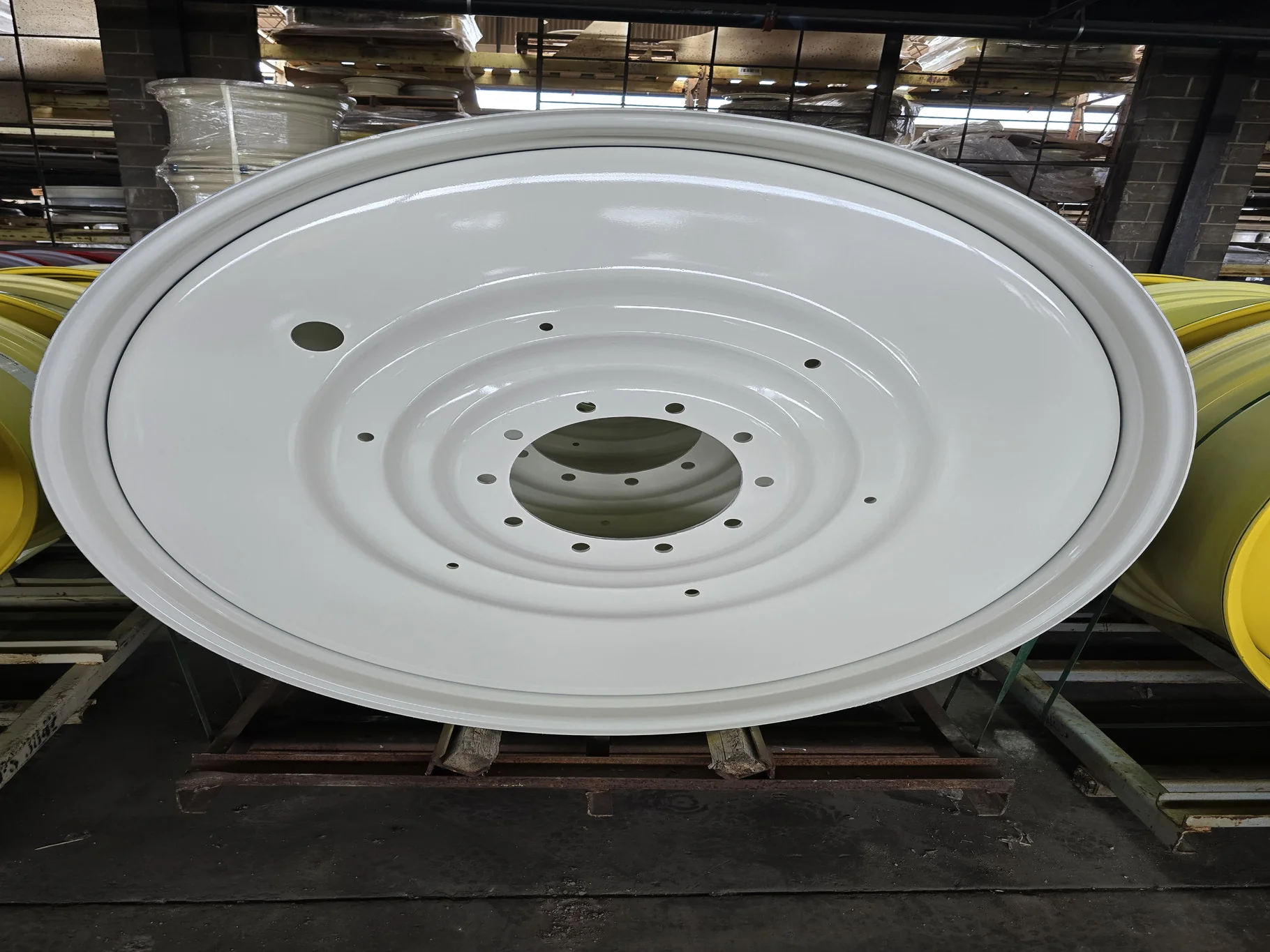 12 X 54 10-13.19-11.07-8.63IN WHITE WHEEL