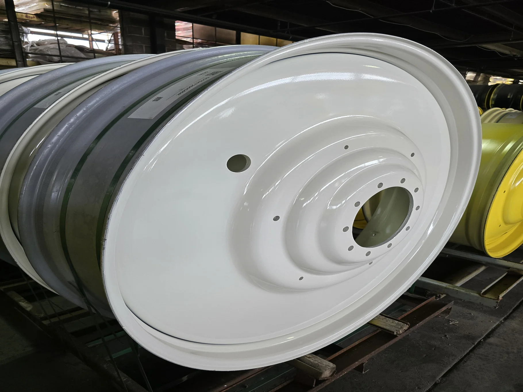 12 X 54 10-13.19-11.07-8.63IN WHITE WHEEL image 2