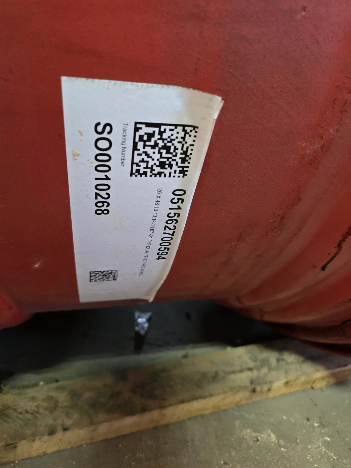 20 X 46 10-13.19-11.07 -11.34U DUAL FENDT RED WHEEL image 3