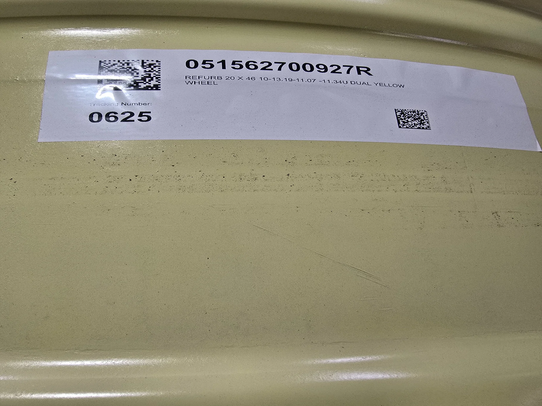 20 X 46 10-13.19-11.07 -11.34U DUAL YELLOW WHEEL image 3