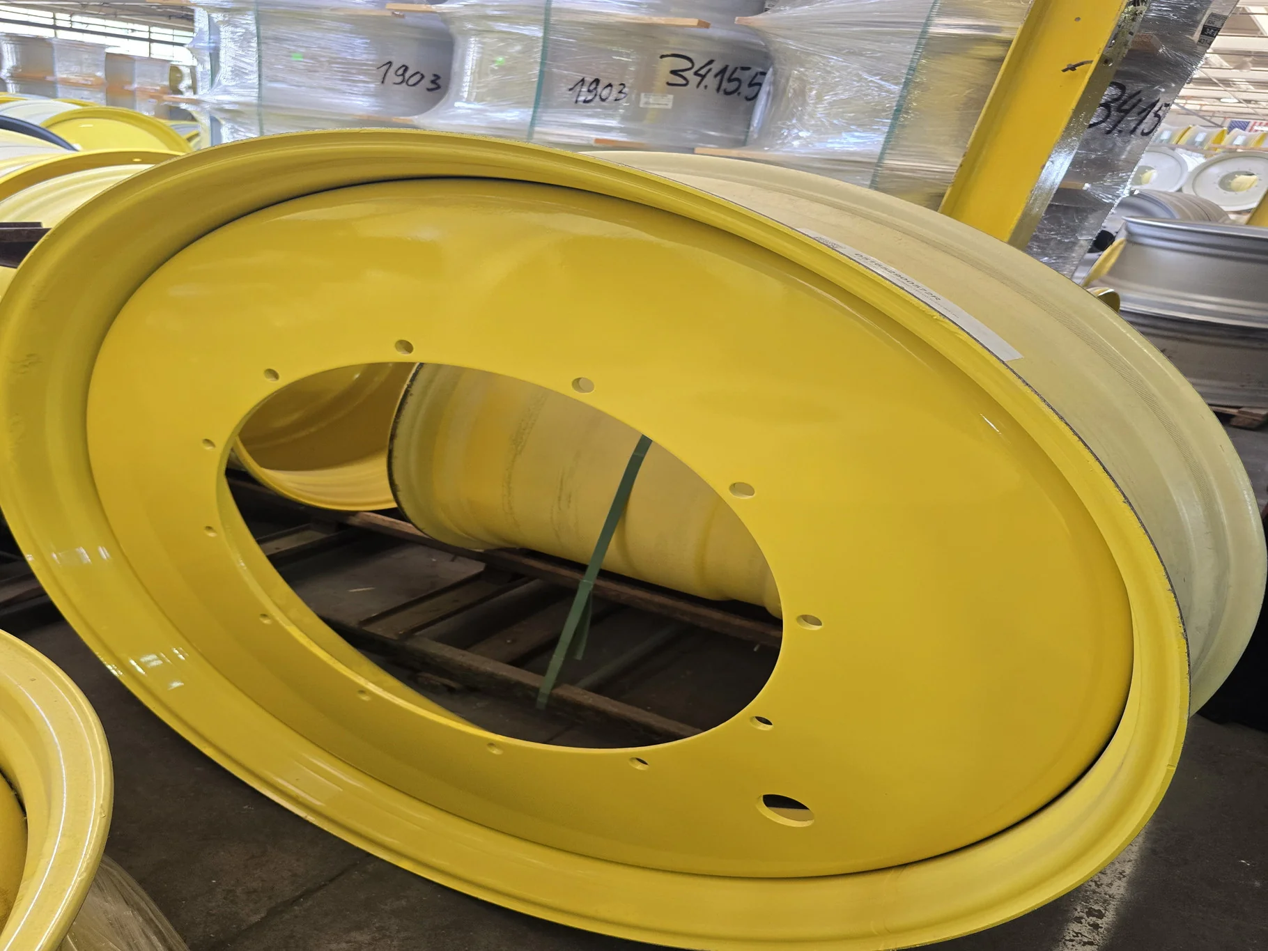12 X 54 12-32.047-30.07-2.75 INSET YELLOW WHEEL