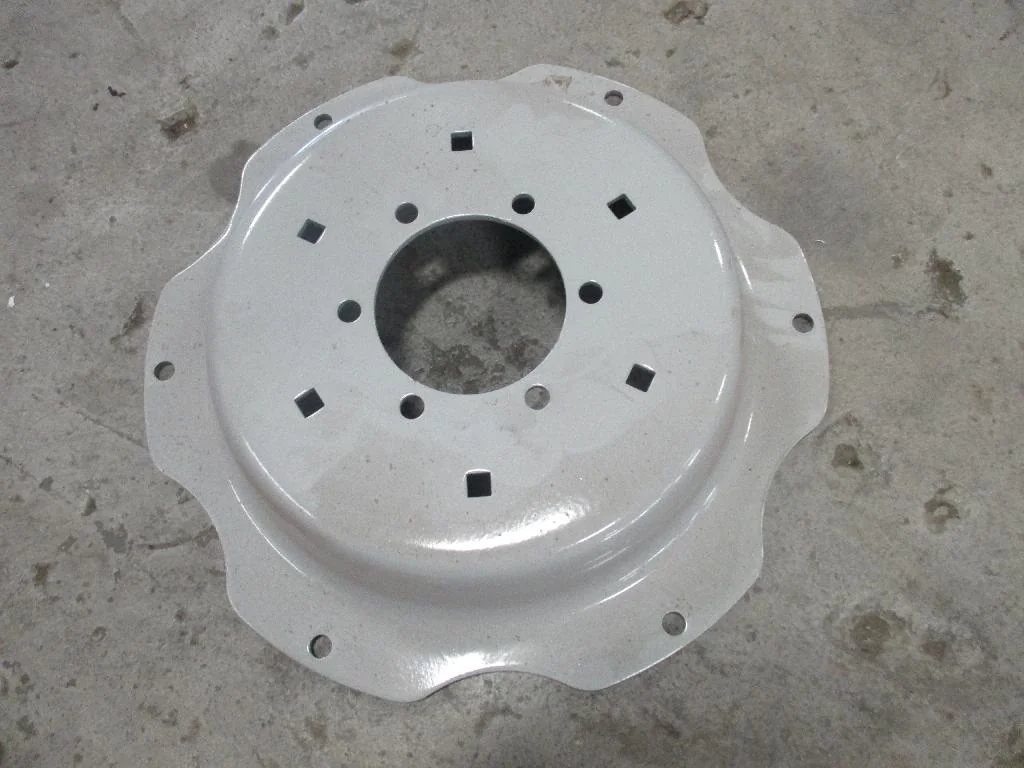 DISCS 24" 6 CLAMP 6-6.69 (3.62"DRAW) (6 WEIGHT HOLES) WHITE