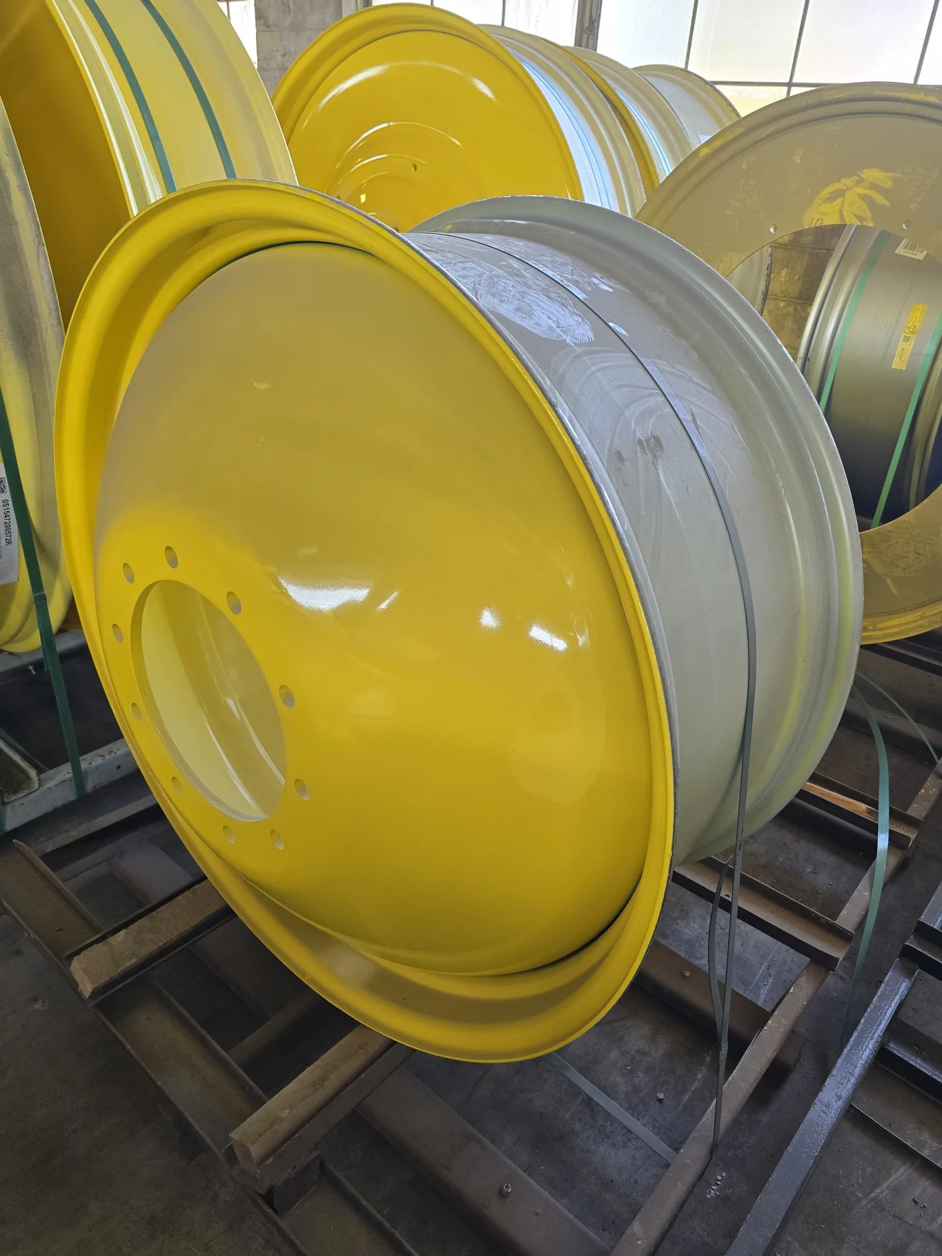 16 X 38 10-13.19-11.07-13.03IN YELLOW WHEEL image 2