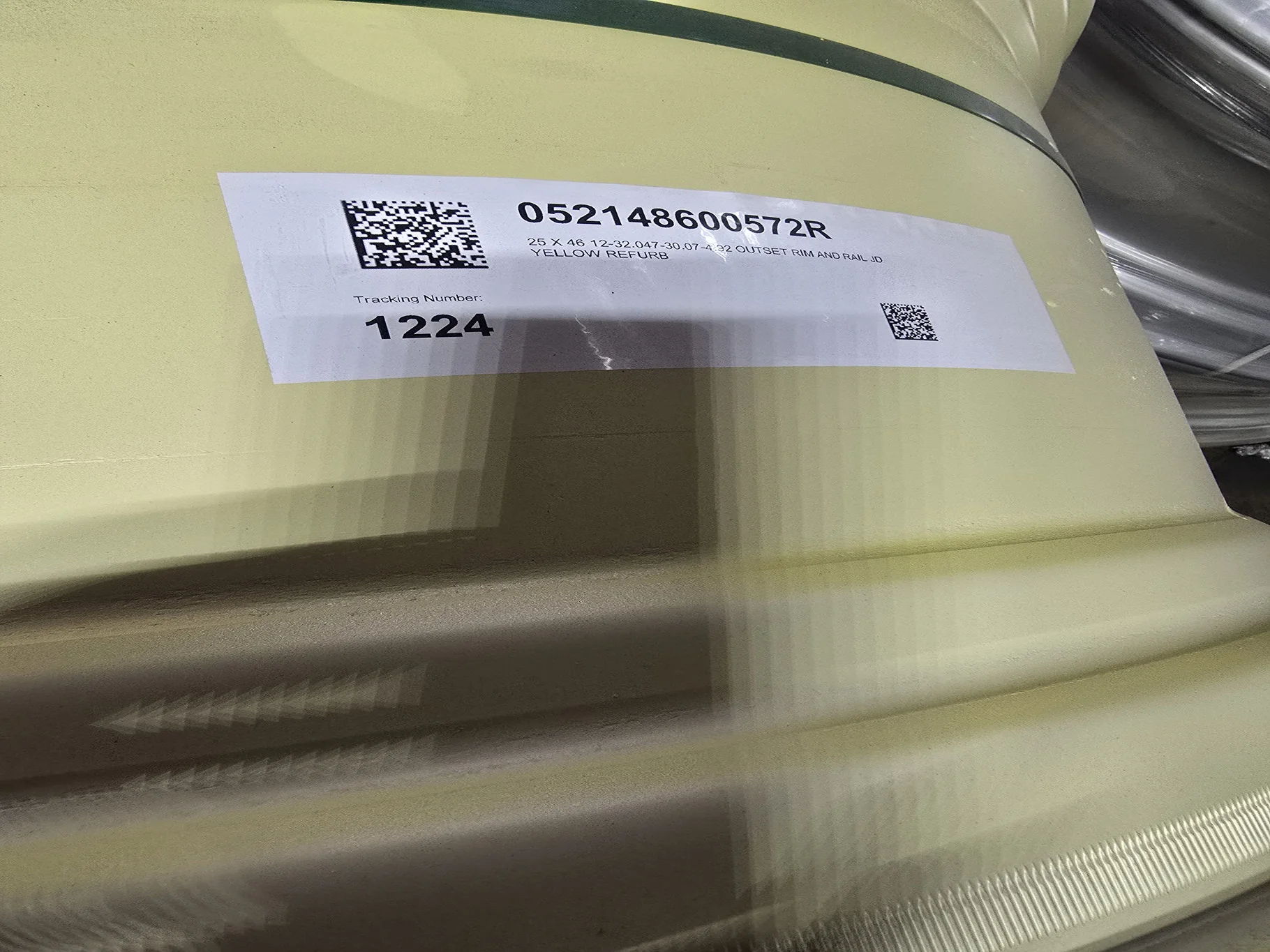 25 X 46 12-32.047-30.07-4.92 OUTSET RIM & RAIL YELLOW WHEEL image 4