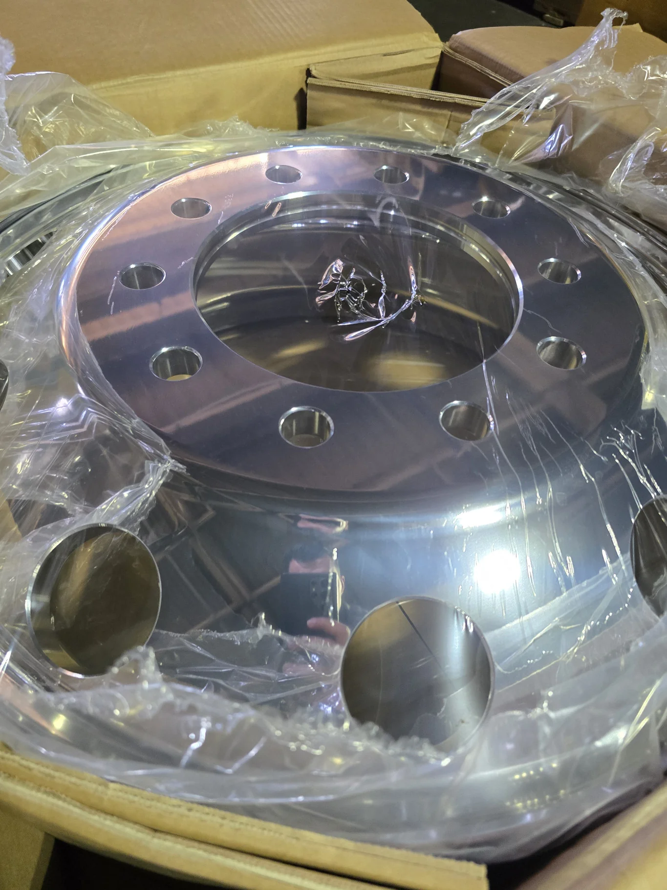8.25 X 24.5 10 HOLE HUB STD POLISH ALUM WHEEL image 2
