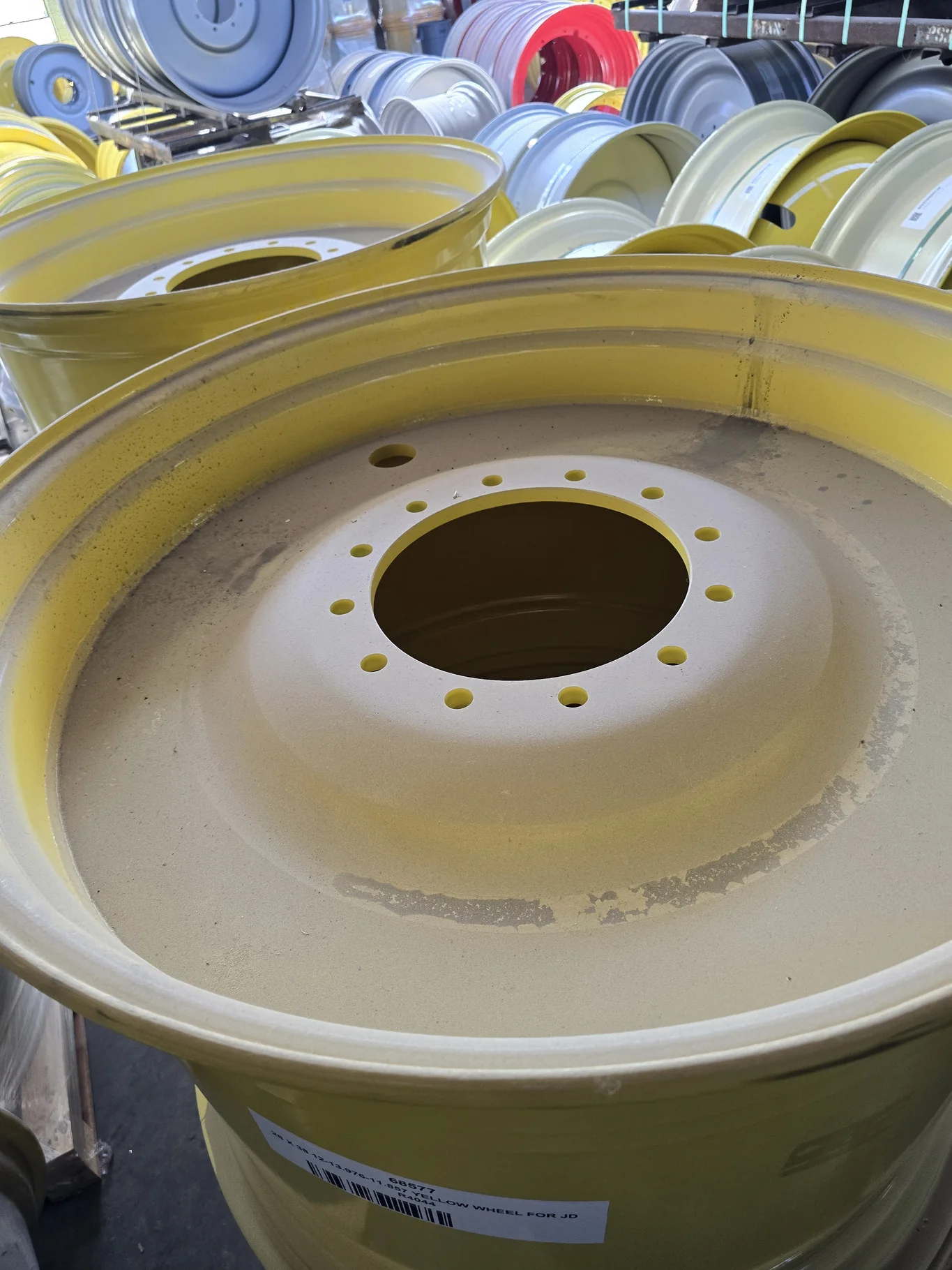 28 X 38 12-13.976-11.857 -5.0BS YELLOW WHEEL