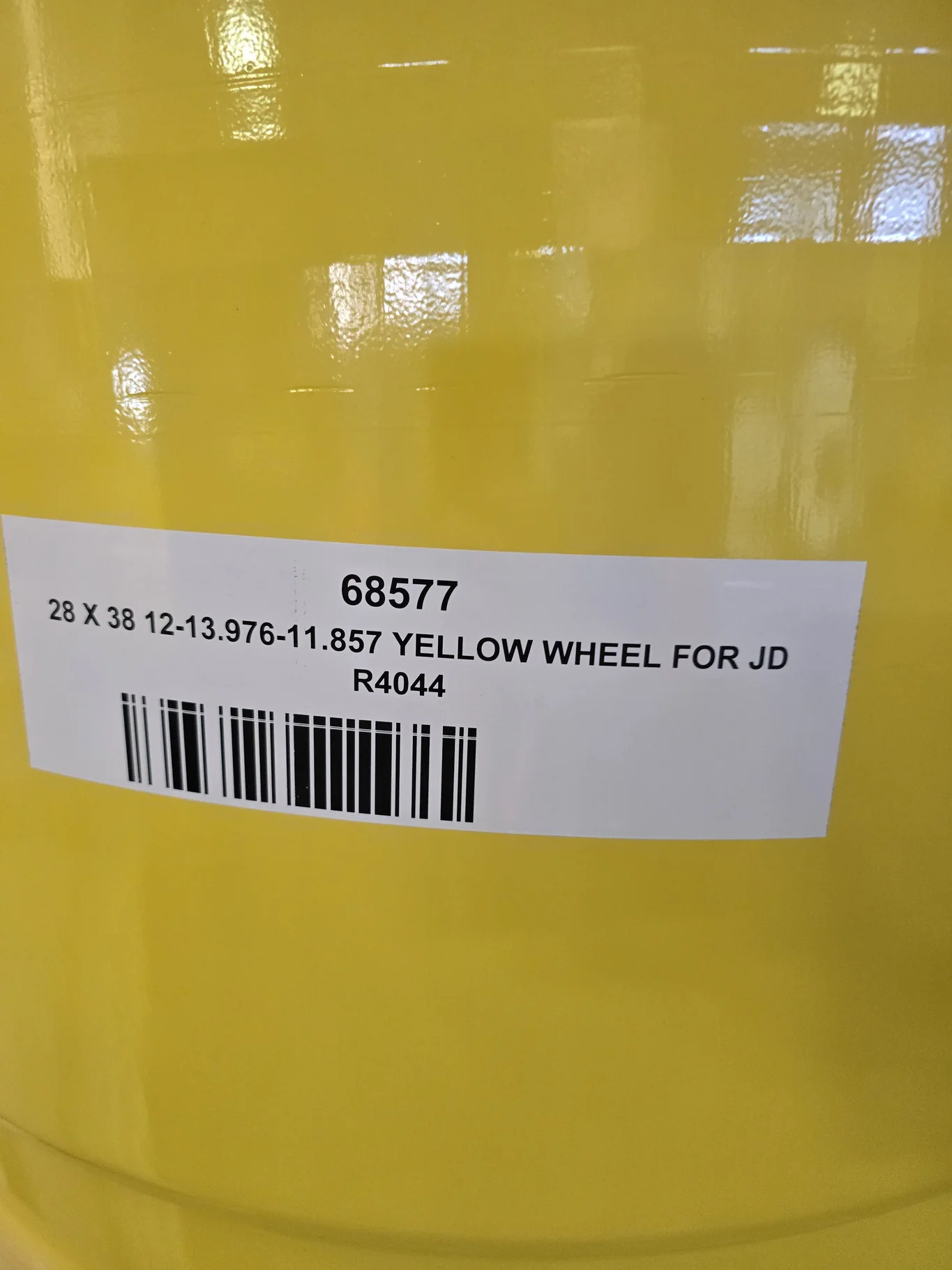 28 X 38 12-13.976-11.857 -5.0BS YELLOW WHEEL image 3