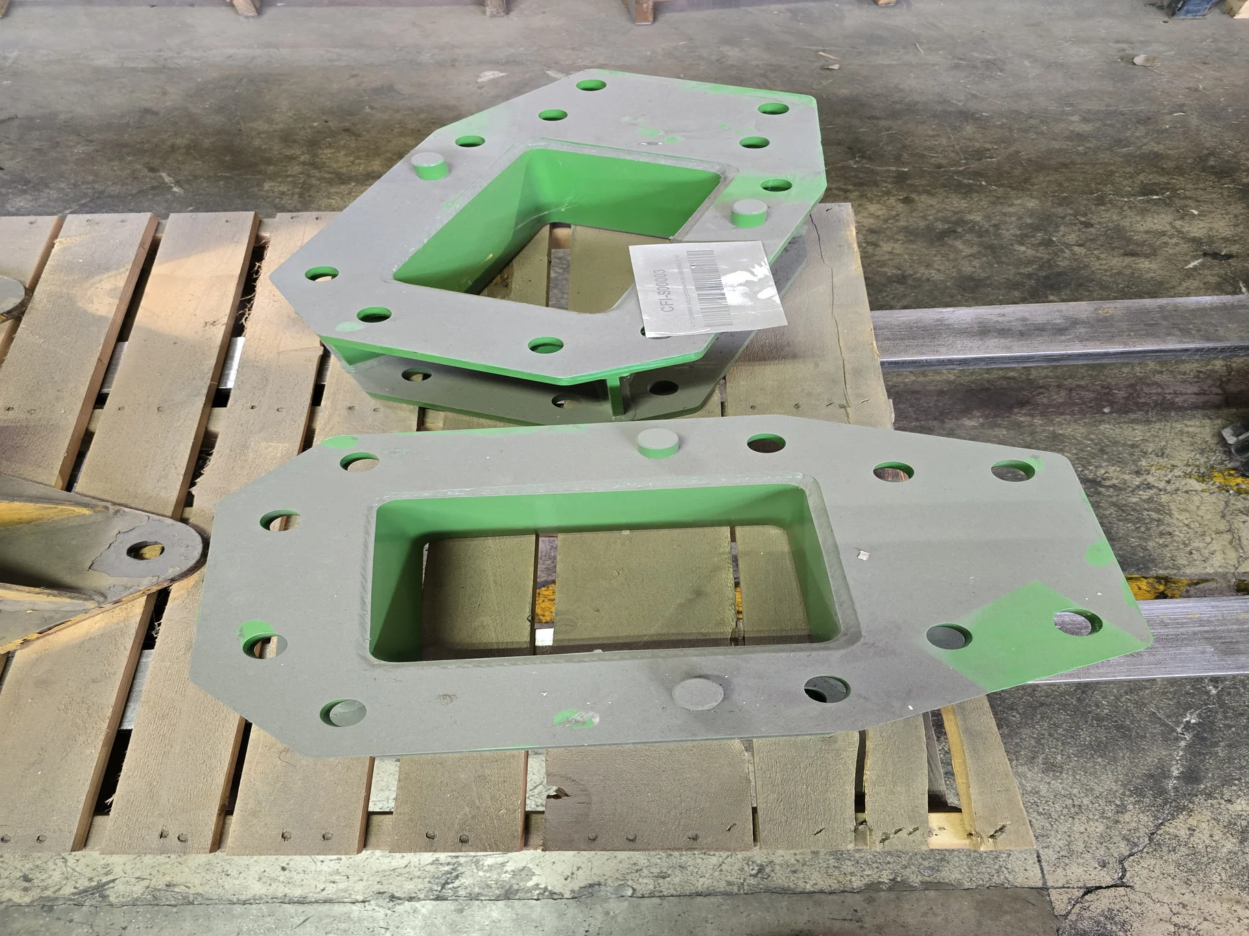 Used 6.5" COMBINE AXLE EXTENSION KIT-9500/9600JD 18 SPLINE
