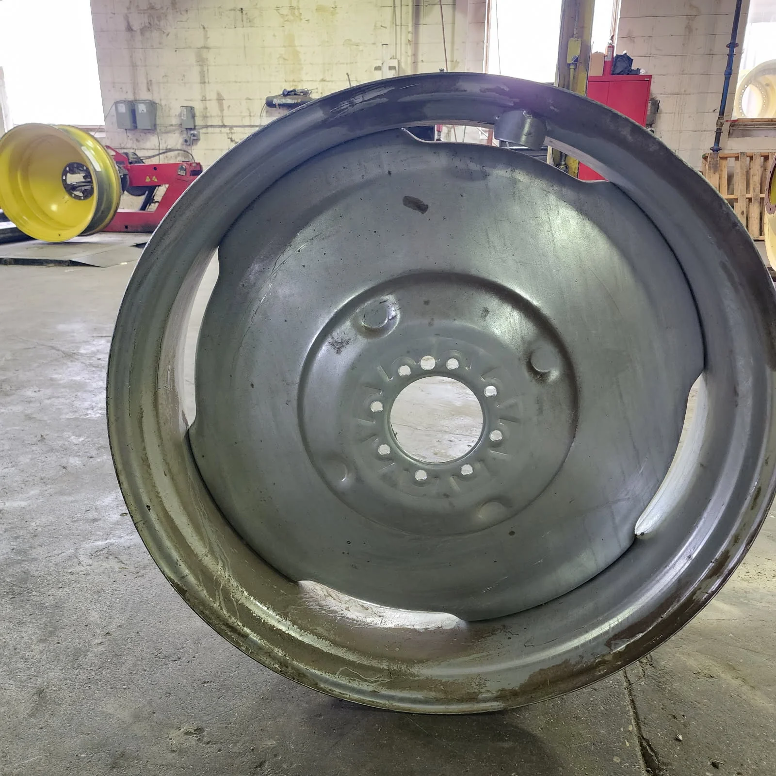 10 X 38 8-8-6 +1.73 OFFSET GALVANIZED SINGLE CENTER WHEEL image 2