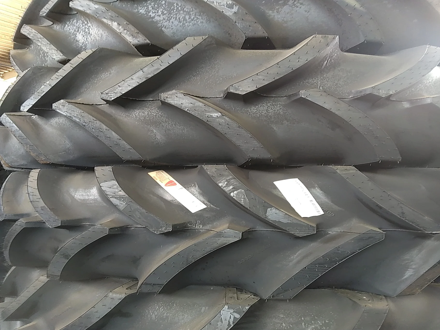 Take-Off IF520/85R42 169D Goodyear OptiTrac TL R-1W image 4