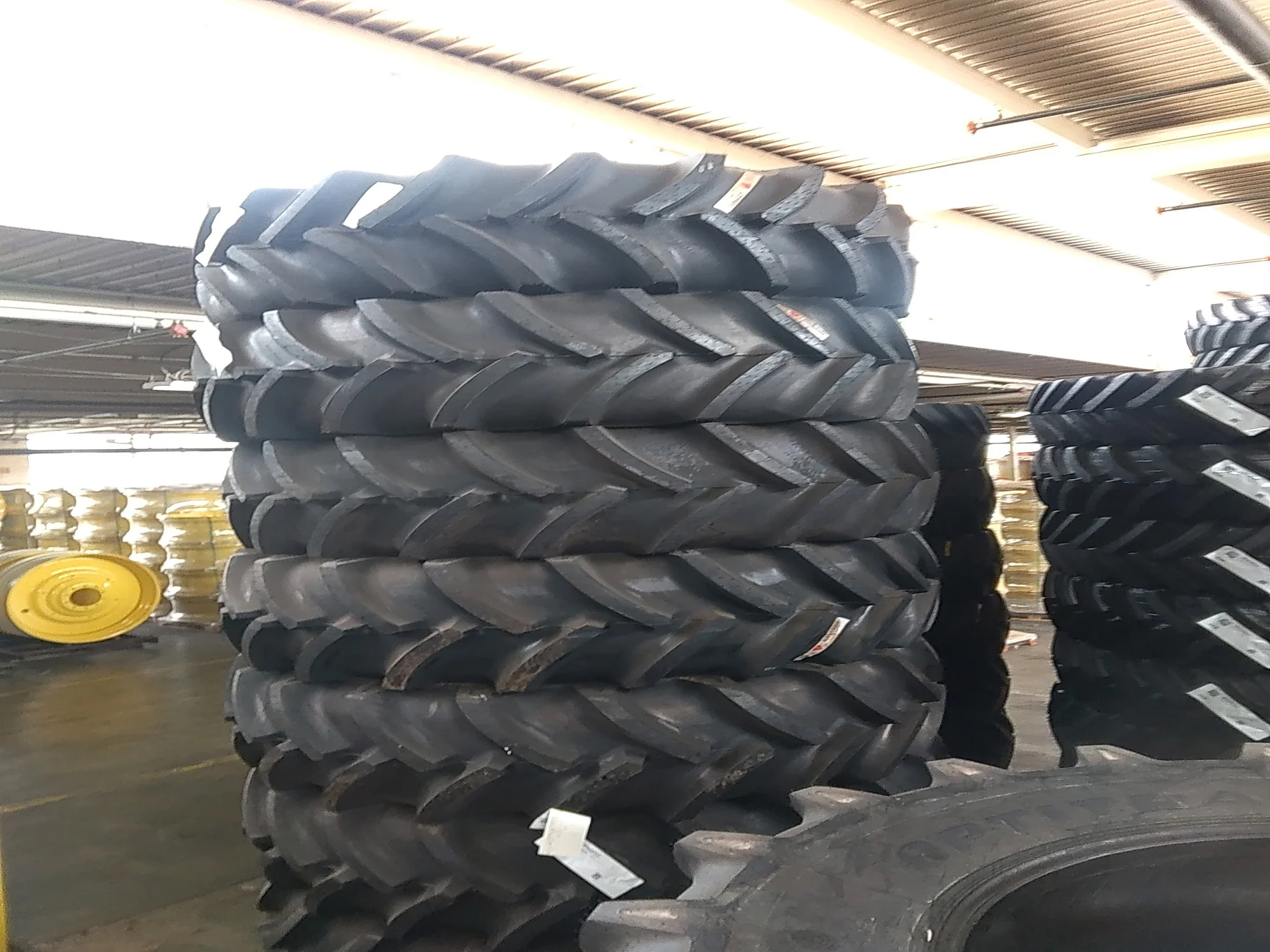 Take-Off IF520/85R42 169D Goodyear OptiTrac TL R-1W image 5