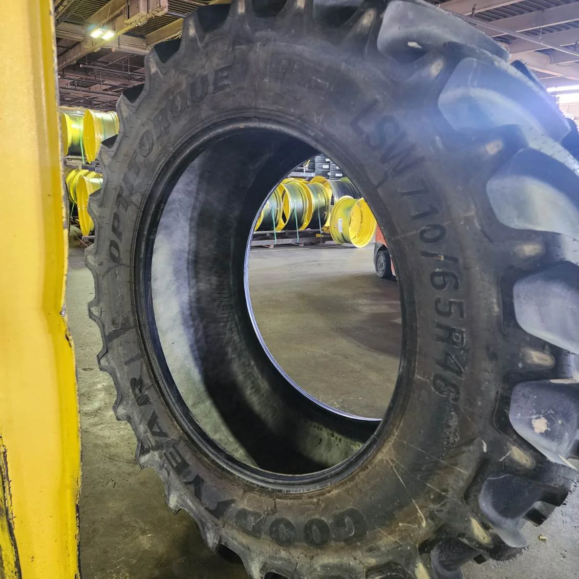 Take-Off LSW 710/65R46 188D Goodyear OptiTorque TL R-1 100% image 2