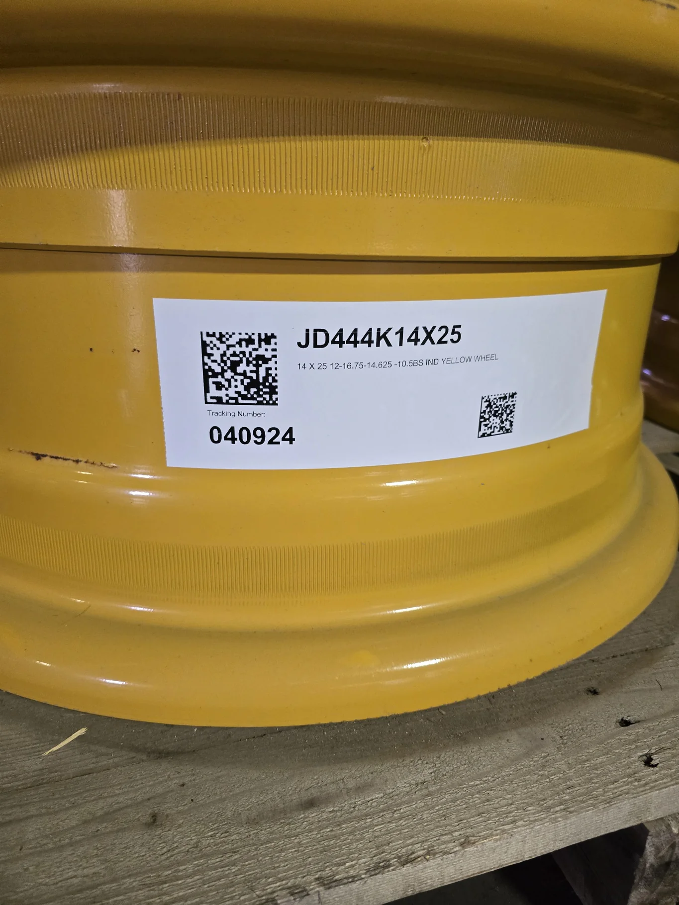 14 X 25 12-16.75-14.625 -10.5BS IND YELLOW WHEEL image 3