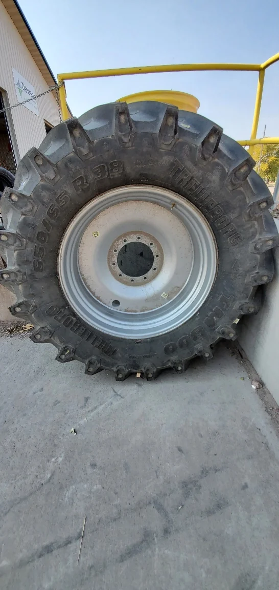 Take-off 650/65R38 Trelleborg TM800 (166D) TL mount on 18 x 38 CIH Silver (10-13-11) Small Sidewall