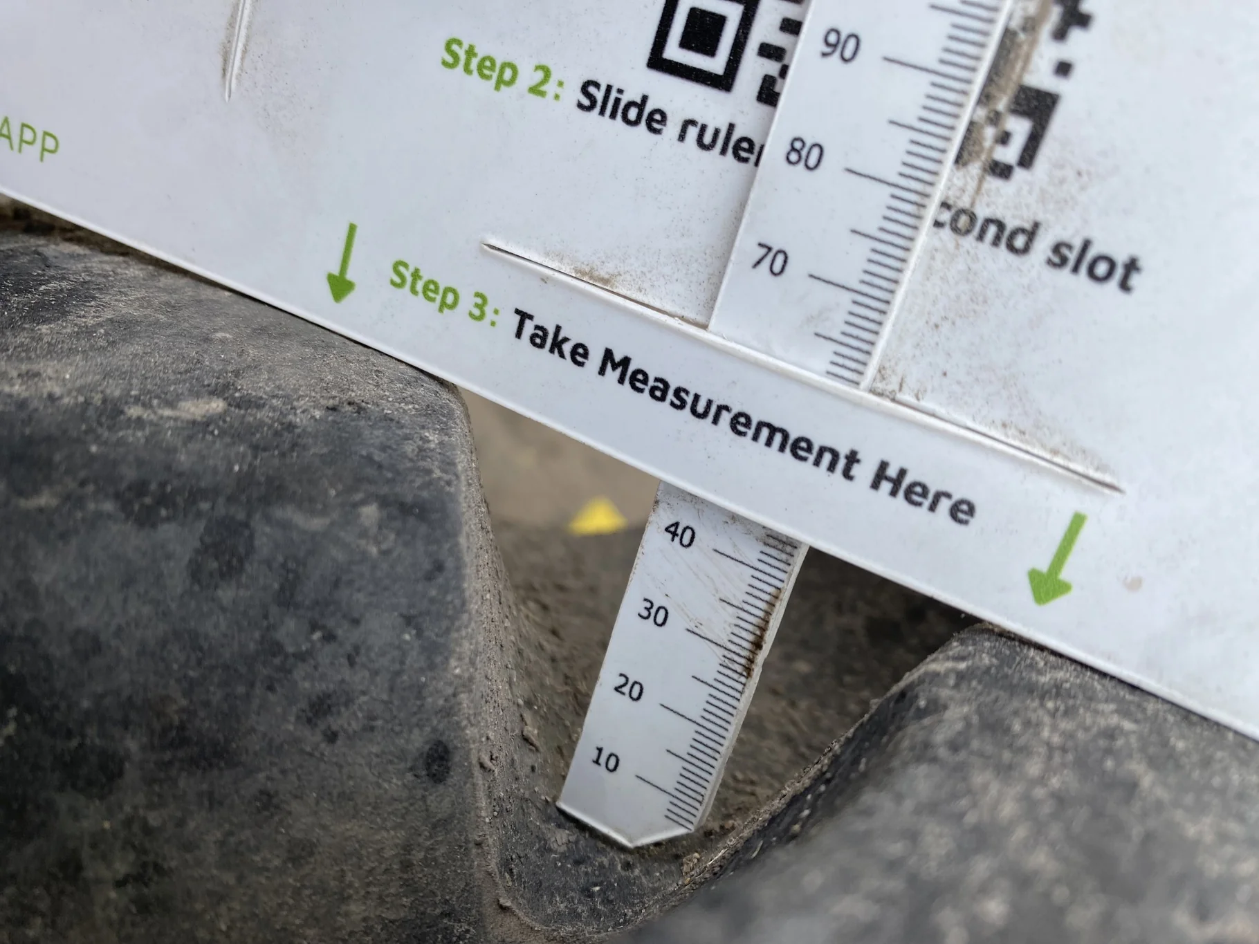 Repaired Used 80% 320/90R46 Titan TT49V R1-W (148A8) (Bead Damage, Chunks Of Lugs Missing) image 3