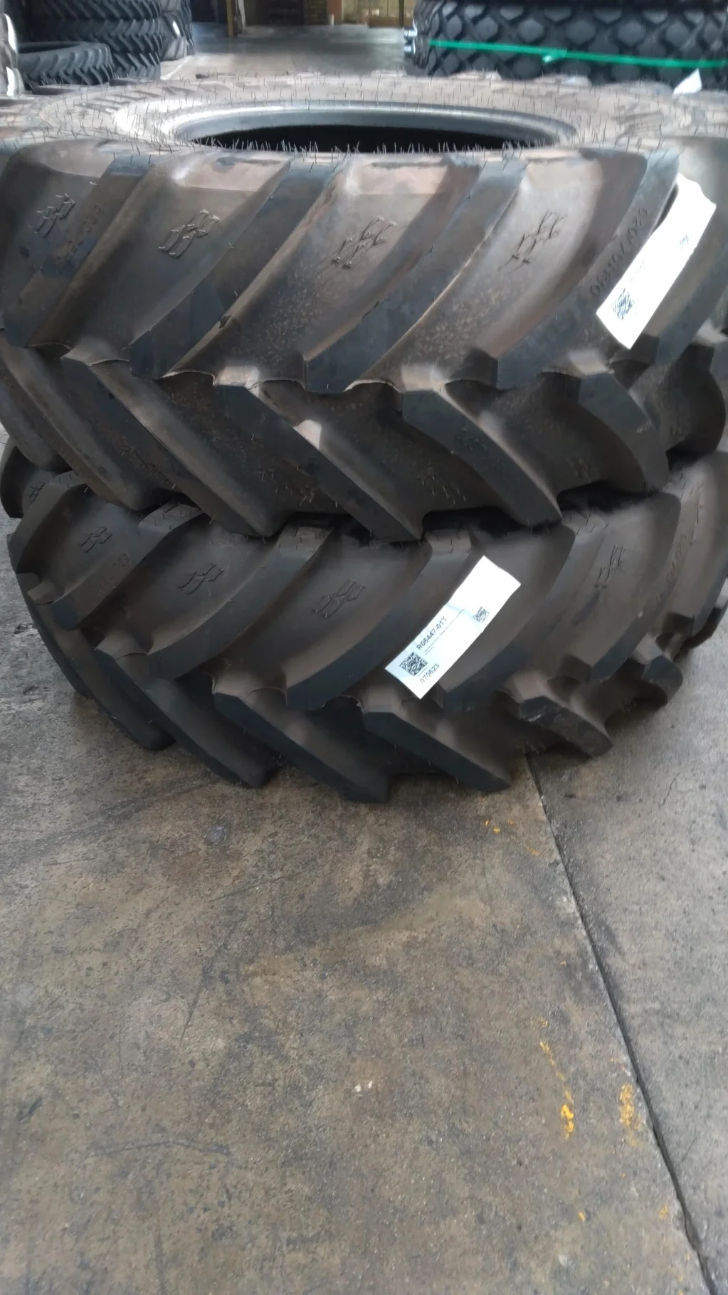 Used 620/75R30 169A8/166D Alliance Agristar XL A-378 TL 1-W 90-95% image 5