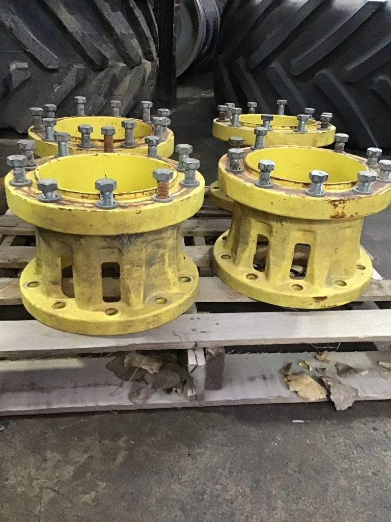 Used 10" Extension 10-13.19-11.07 Hub Yellow image 2