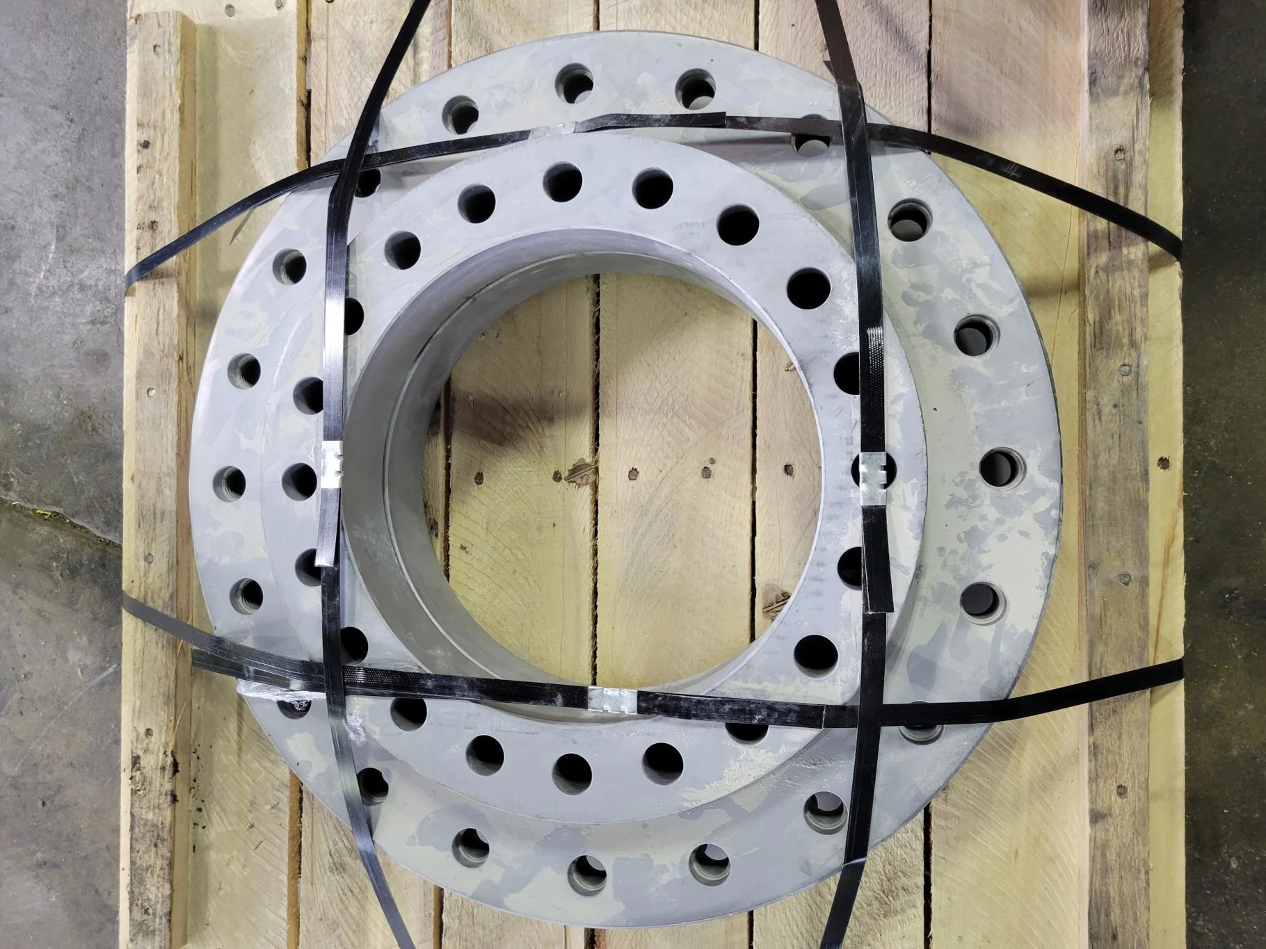 Used 2" Spacer 20-18.5-15.3125 (For X9 Combine)