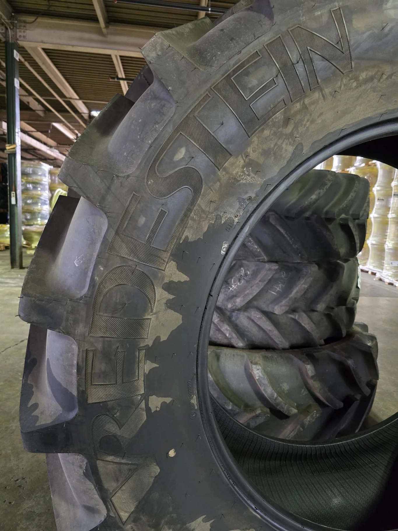 Take-Off 460/85R38 149A8 Vredenstein Traxion 85 TL R-1W 95-100% image 3