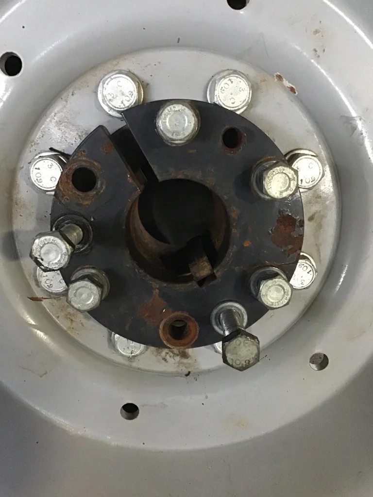 Used 3.625" Hub 8-10.82 Black