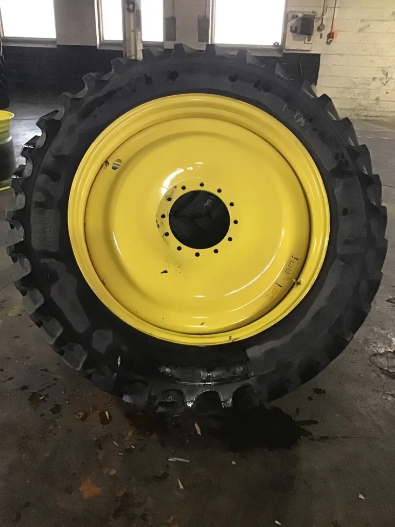 Take-Off VF320/105R46 172D Alliance Agriflex+354 TL R-1W 95-100% 10 X 46  12-13.976-11.857-1 Bubble