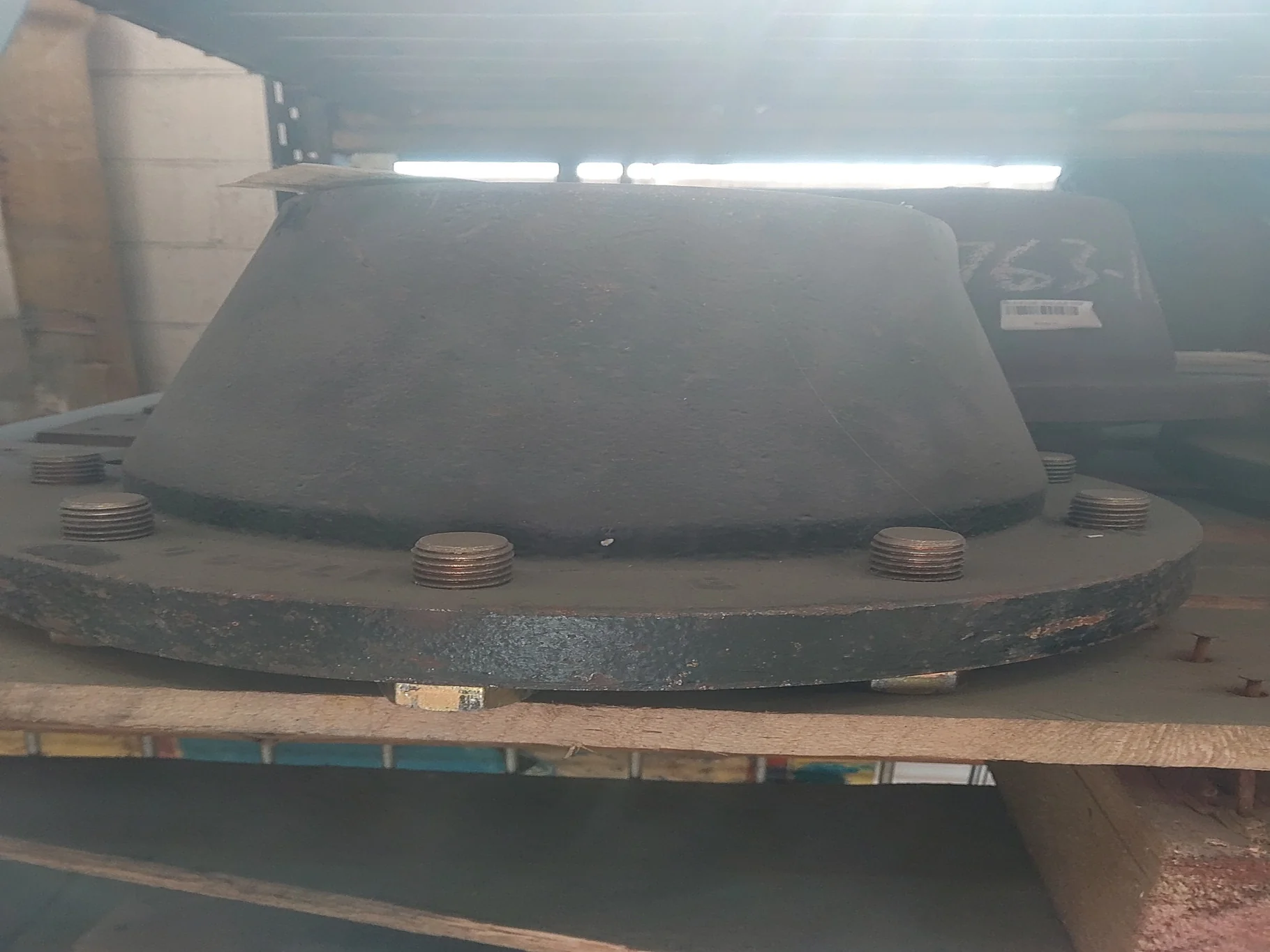 USED Hub 10 BOLT WEDGE-LOK