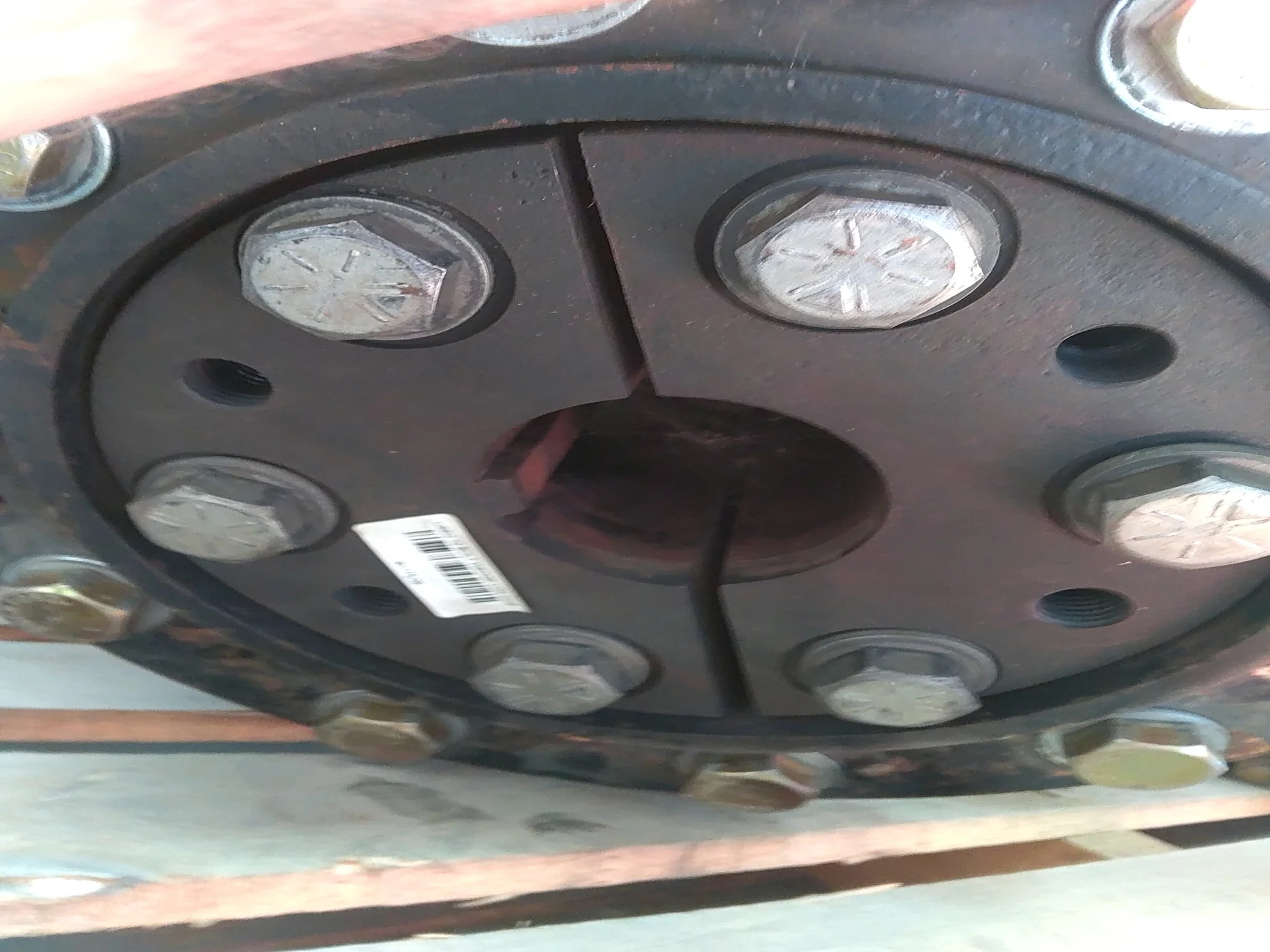 USED Hub 10 BOLT WEDGE-LOK image 3