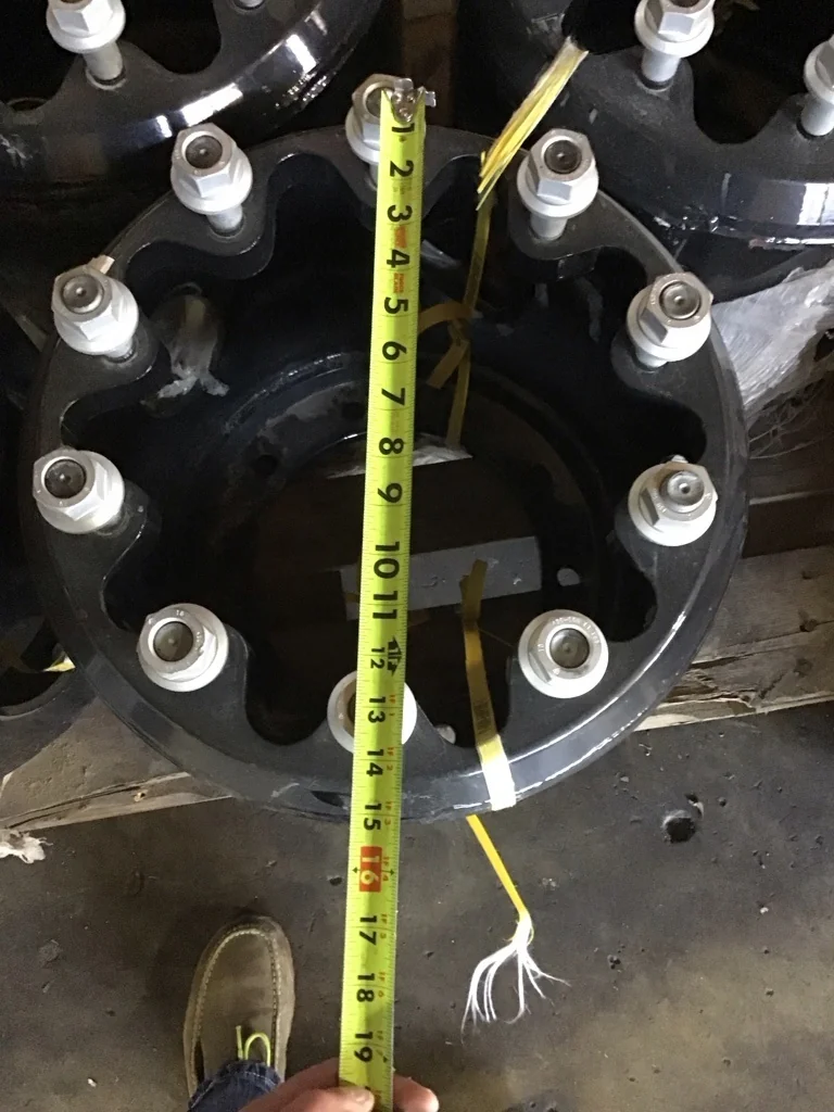 Take-Off 17" Extension Hub 10 Bolt 10-13.19-11.07 Fendt Red (With Hardware) image 2