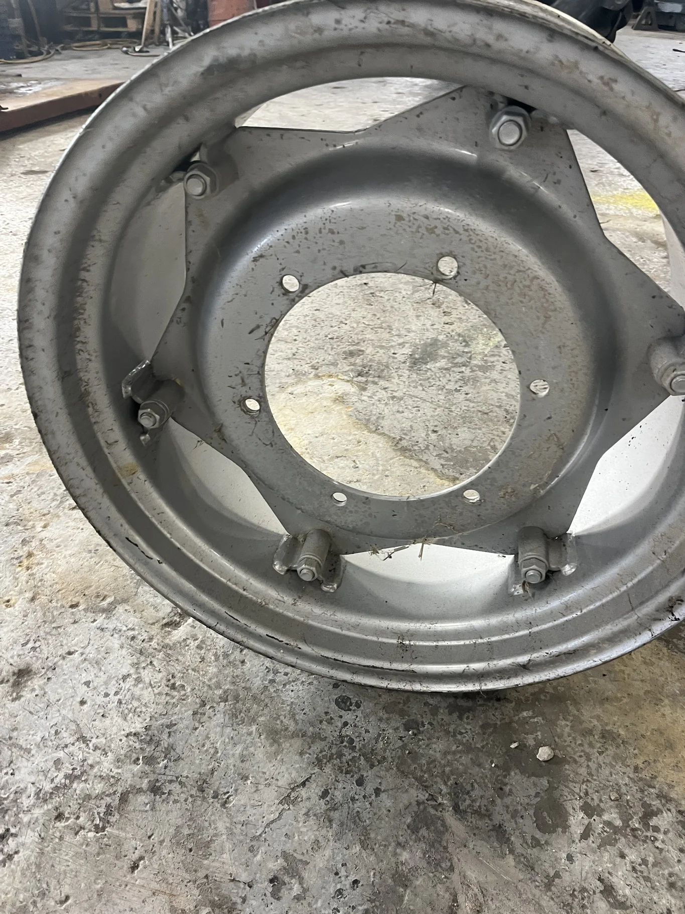 Take-Off 12 X 24 6-11.220-9.853 6 Clamp Silver Wheel w/ Disc