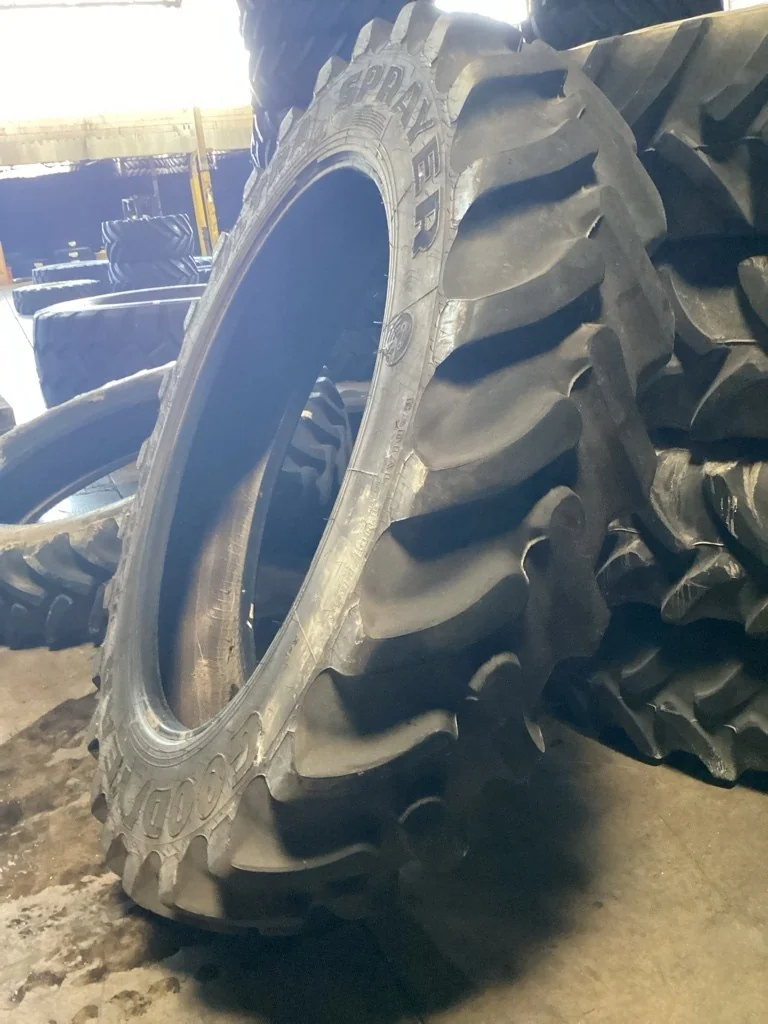 Take-Off IF380/90R46 168D Goodyear Ultra Sprayer TL R-1 95-100% image 3