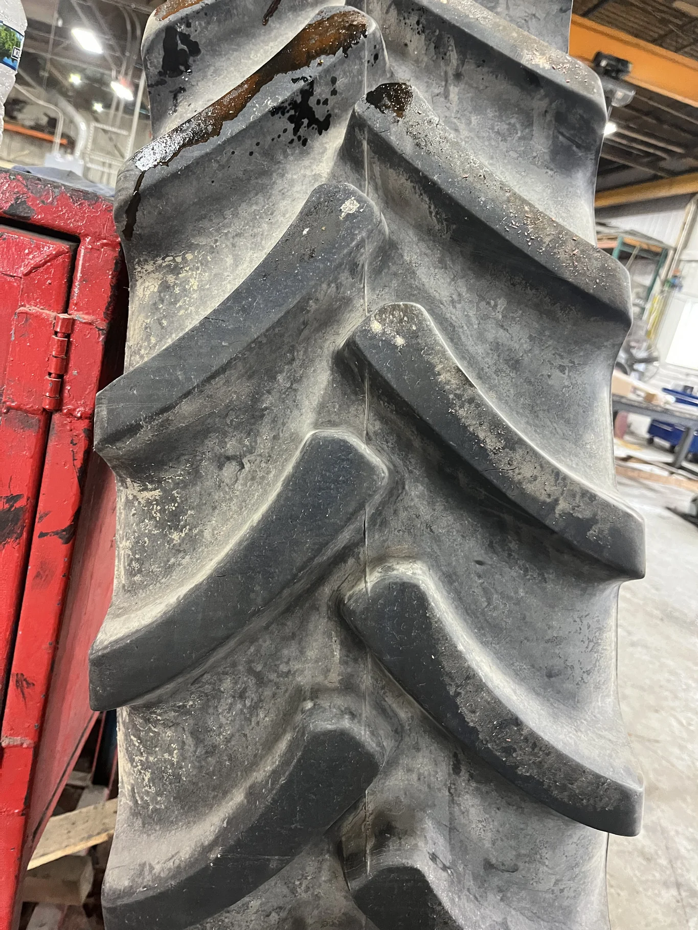 Used 380/90R46 165A8 Alliance FarmPro TL R-1W 85-90% image 2