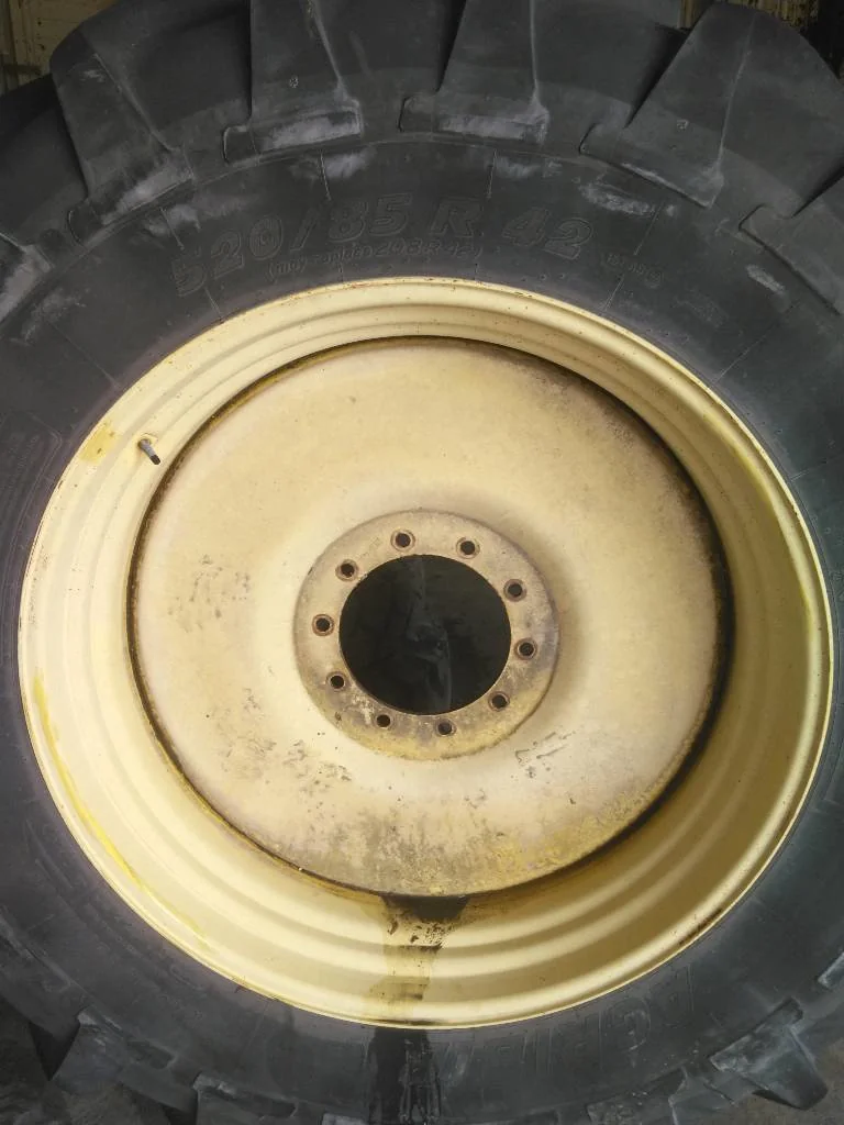 Take-Off 520/85R42 157 A8 Michelin Agribib TL R-1 95-100% On 18 x 42 (10-13.19-11.07) Dual Wheel image 3