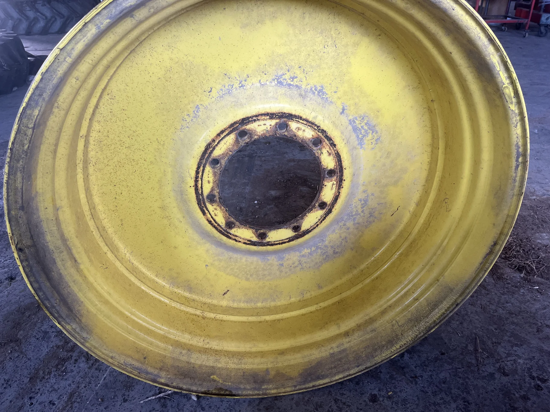 Take-Off 18 X 42 10-13.19-11.07 Yellow Sprayer Wheel image 2