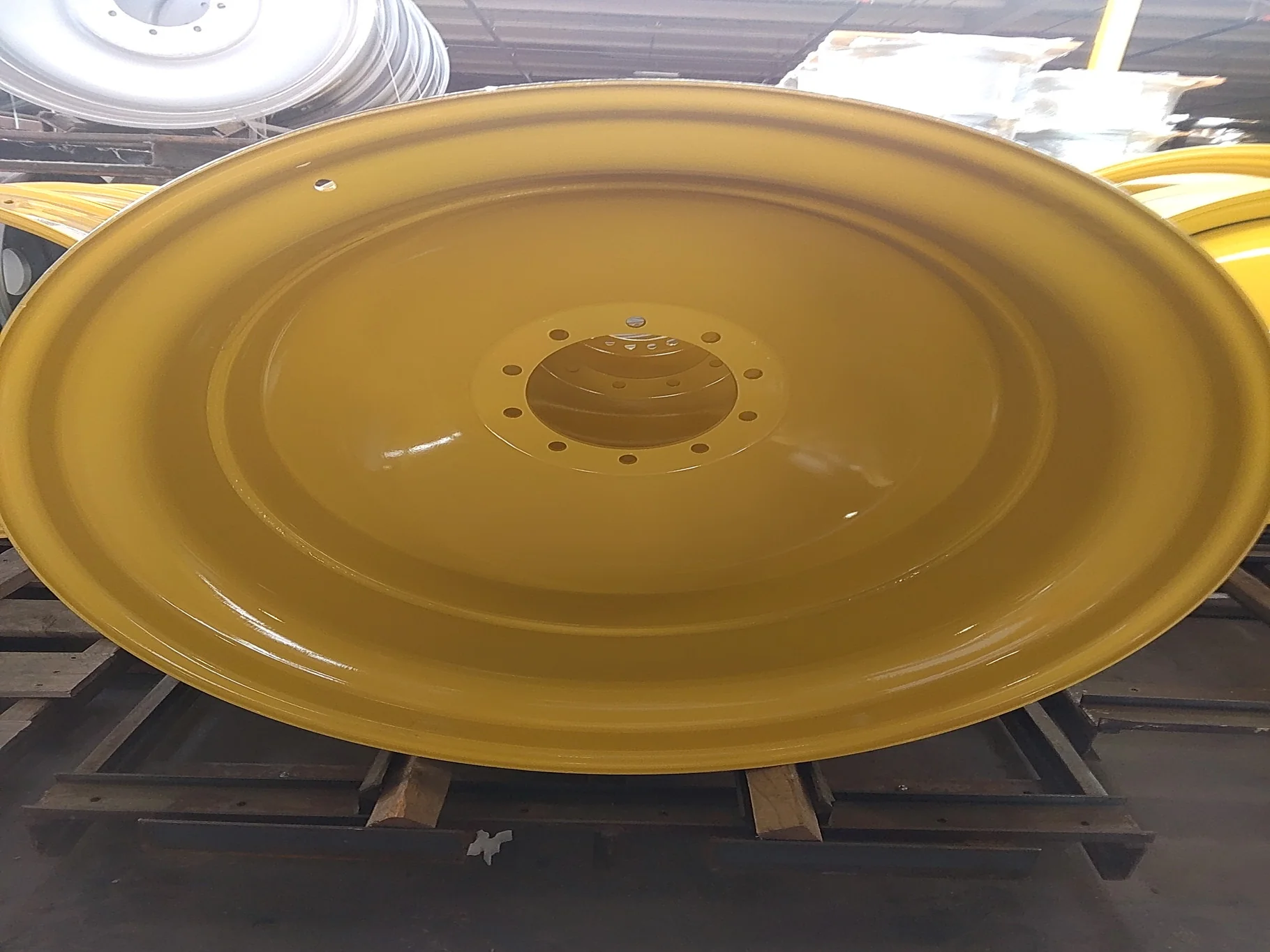 18 X 42 10-13.187-11.07-14.4 (INSIDE) DOLLY DUAL YELLOW WHEEL RECONDITIONED