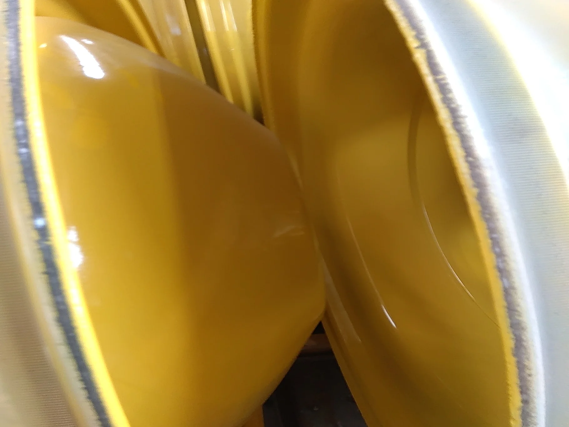 18 X 42 10-13.187-11.07-14.4 (INSIDE) DOLLY DUAL YELLOW WHEEL RECONDITIONED image 5
