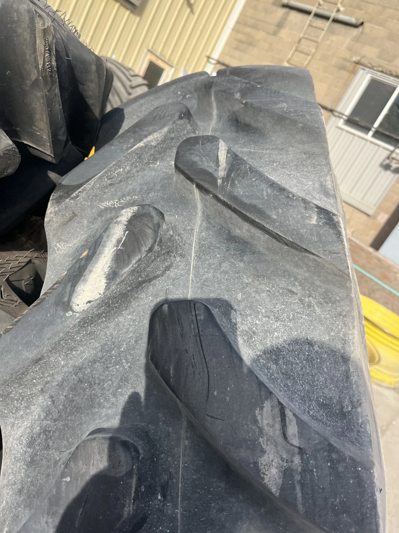 Used IF380/90R46 168B Firestone RAT RC TL R-1W 80-85% On 13 x 46 (12-13.976-11.857-1) Bubble Disc image 15
