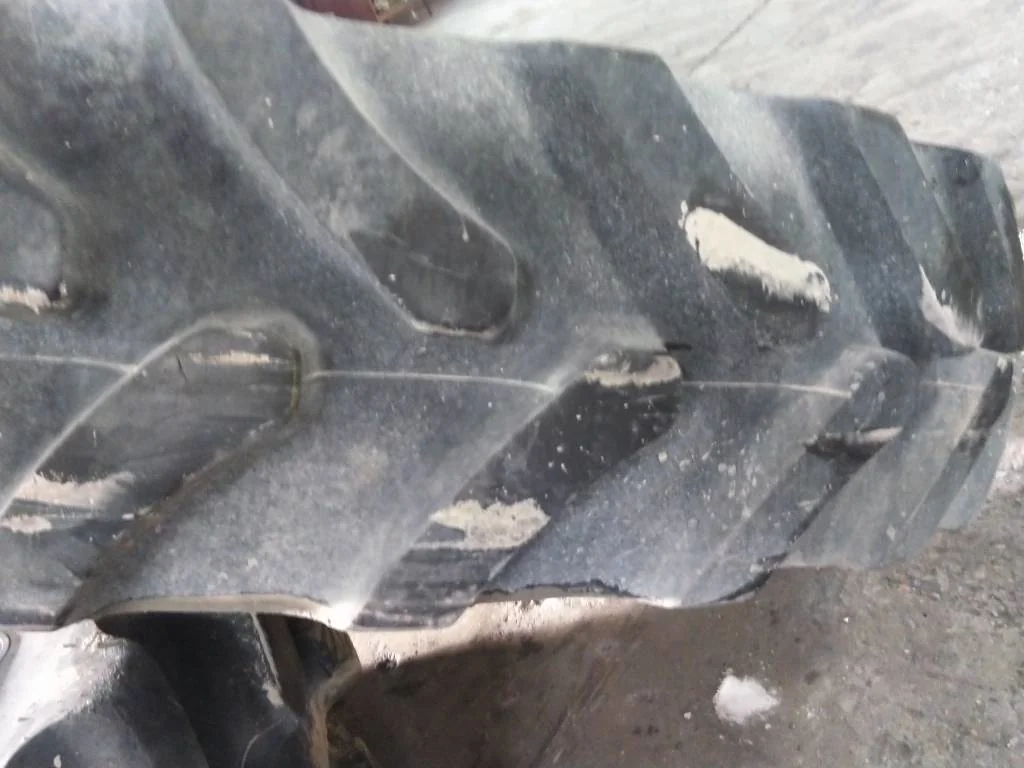 Used IF380/90R46 168B Firestone RAT RC TL R-1W 80-85% On 13 x 46 (12-13.976-11.857-1) Bubble Disc image 3