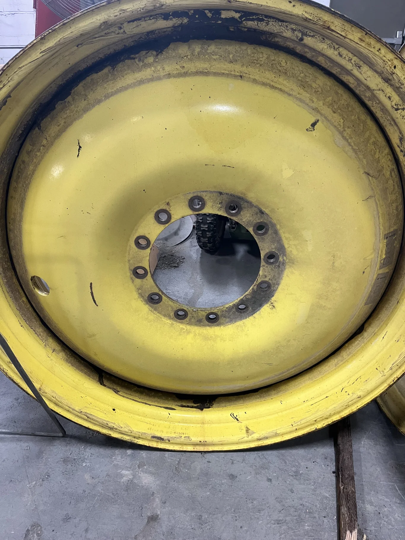 Used 13 X 46 12-13.976-11.857-1 Dual Yellow Wheel image 6