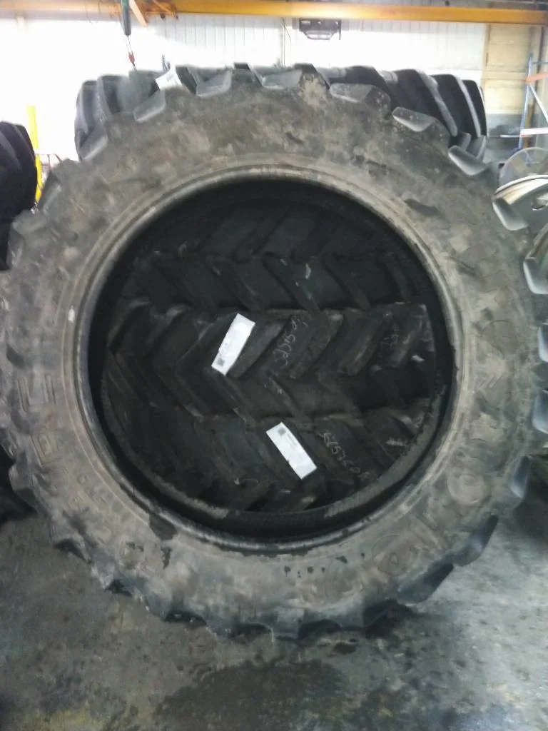 Used IF380/90R46 168D Firestone Radial All Traction RC TL R-1W 75-80% (DOT-1513) image 2