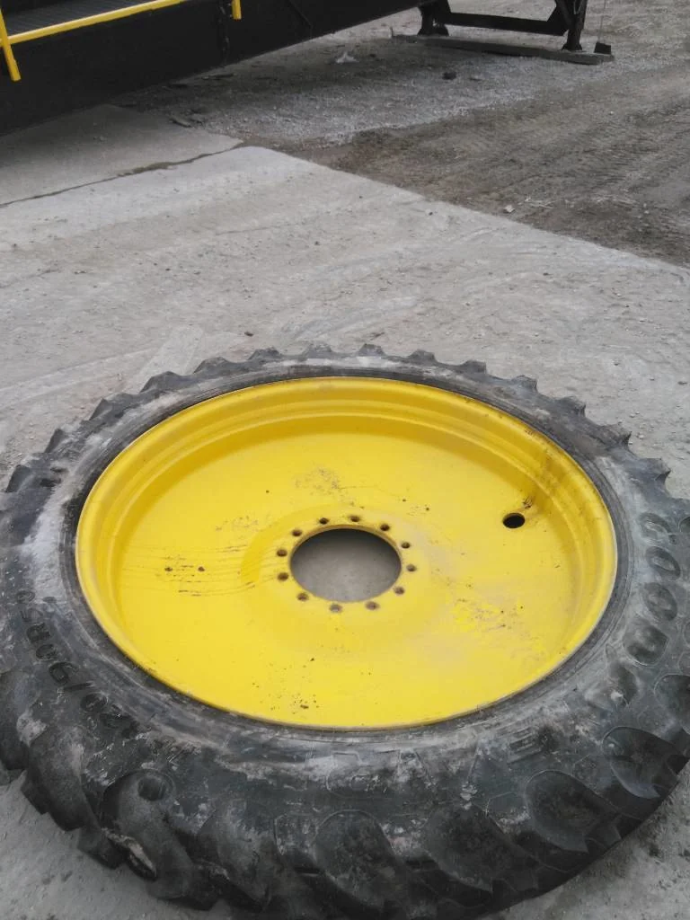 Take-Off IF320/90R50 161D Goodyear Ultra Sprayer TL R1 95-100% 13 x 50 12-13.976-11.857-1 Dual Wheel image 3