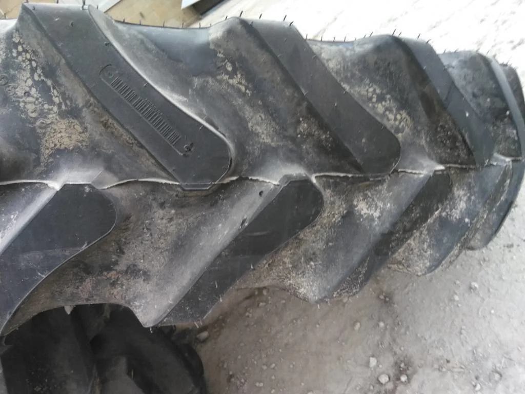 Take-Off IF320/90R50 161D Goodyear Ultra Sprayer TL R1 95-100% 13 x 50 12-13.976-11.857-1 Dual Wheel image 4