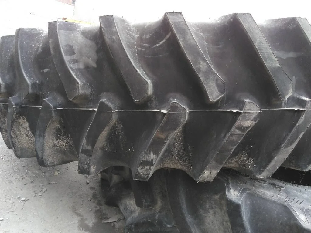 Take-Off 520/85R42 165A8 Firestone Radial All Traction 23 TL R-1 95-100% DOT-0713 image 3