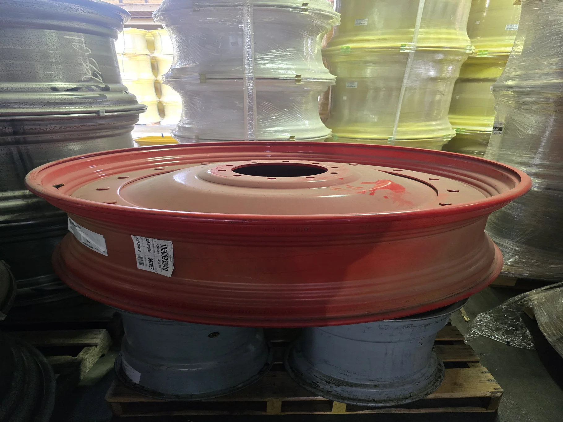 Take-Off 15 x 50 10-13.19-11.07 Rim & Rail Fendt Red Wheel w/ Disc