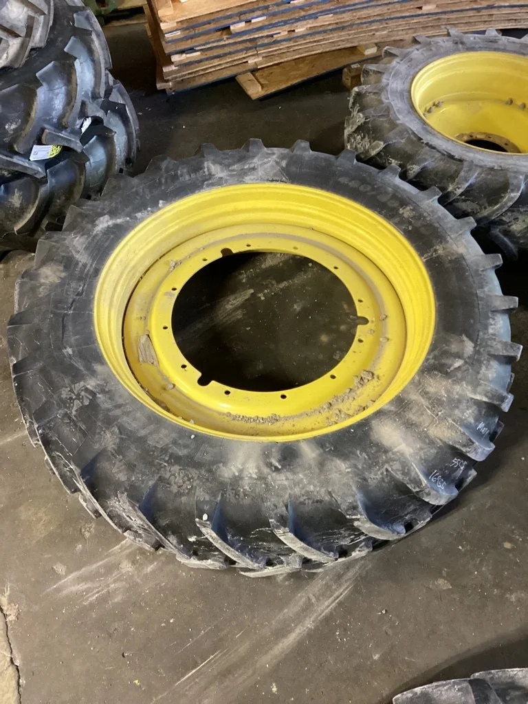 Used 480/80R50 159A8 Michelin Agribib TL R-1W 70-75% On 15 x 50 12-32.047-30.078 R&R wheel